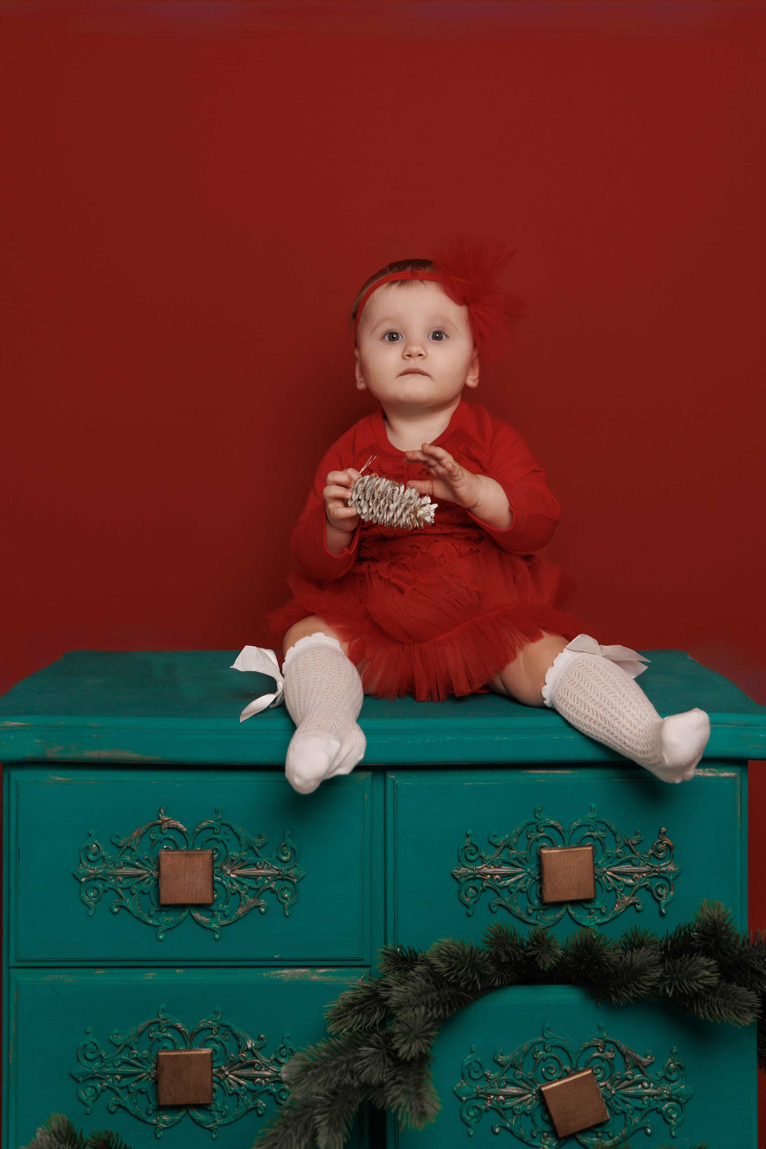 Юля, годовасие дочи. Фотограф женского портрета, беременности и материнства Харькова Елена