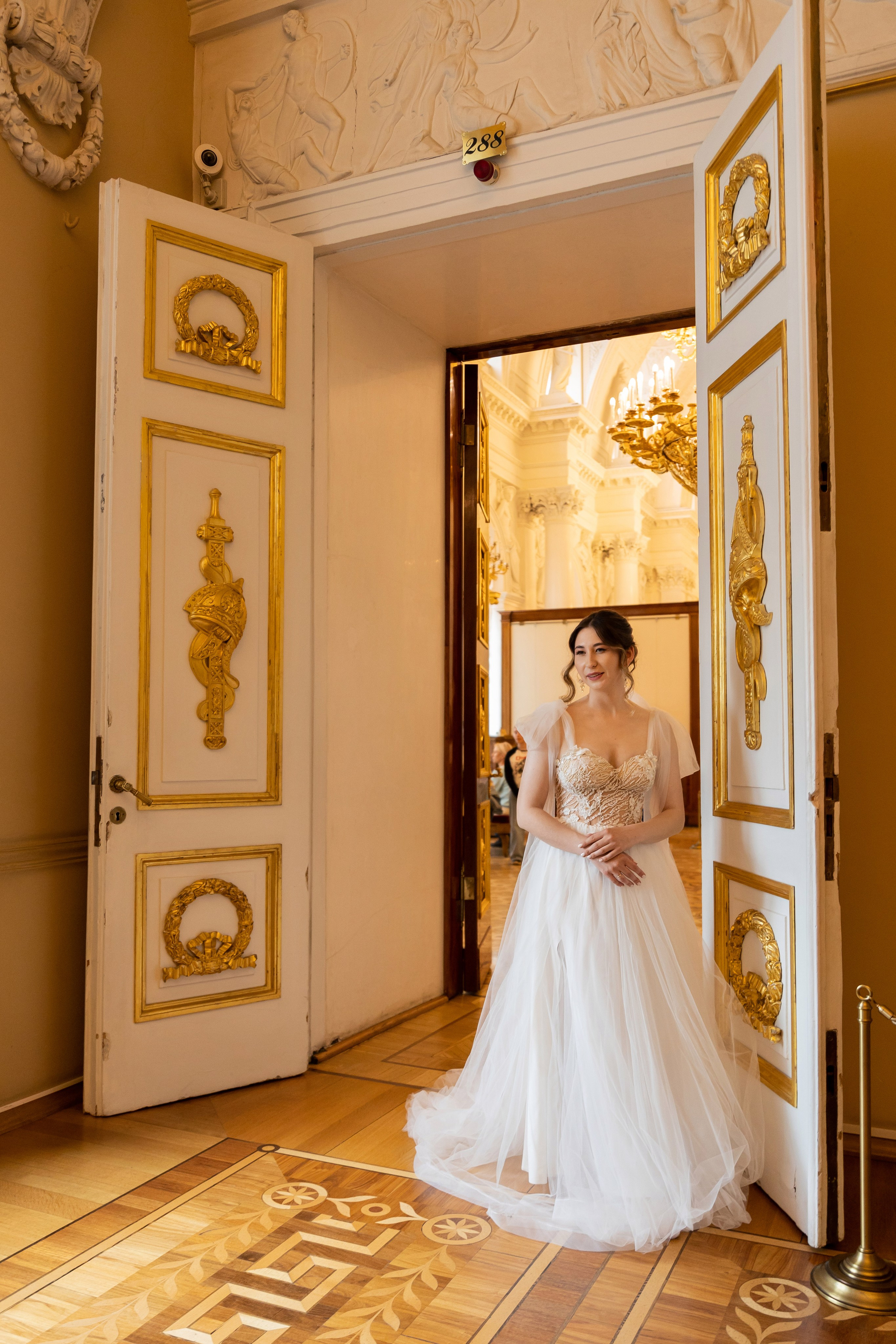 Свадебная фотосессия в Эрмитаже. Семейный и свадебный фотограф в Санкт-Петербурге Татьяна Швыкова