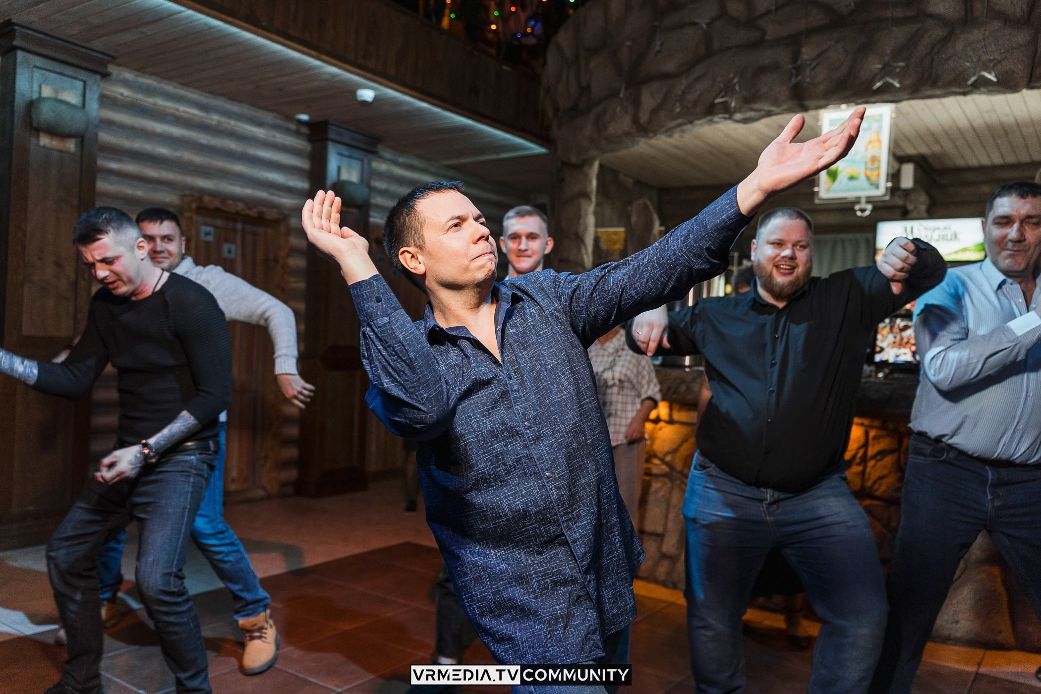 Новогодний вечер у «Петровича»