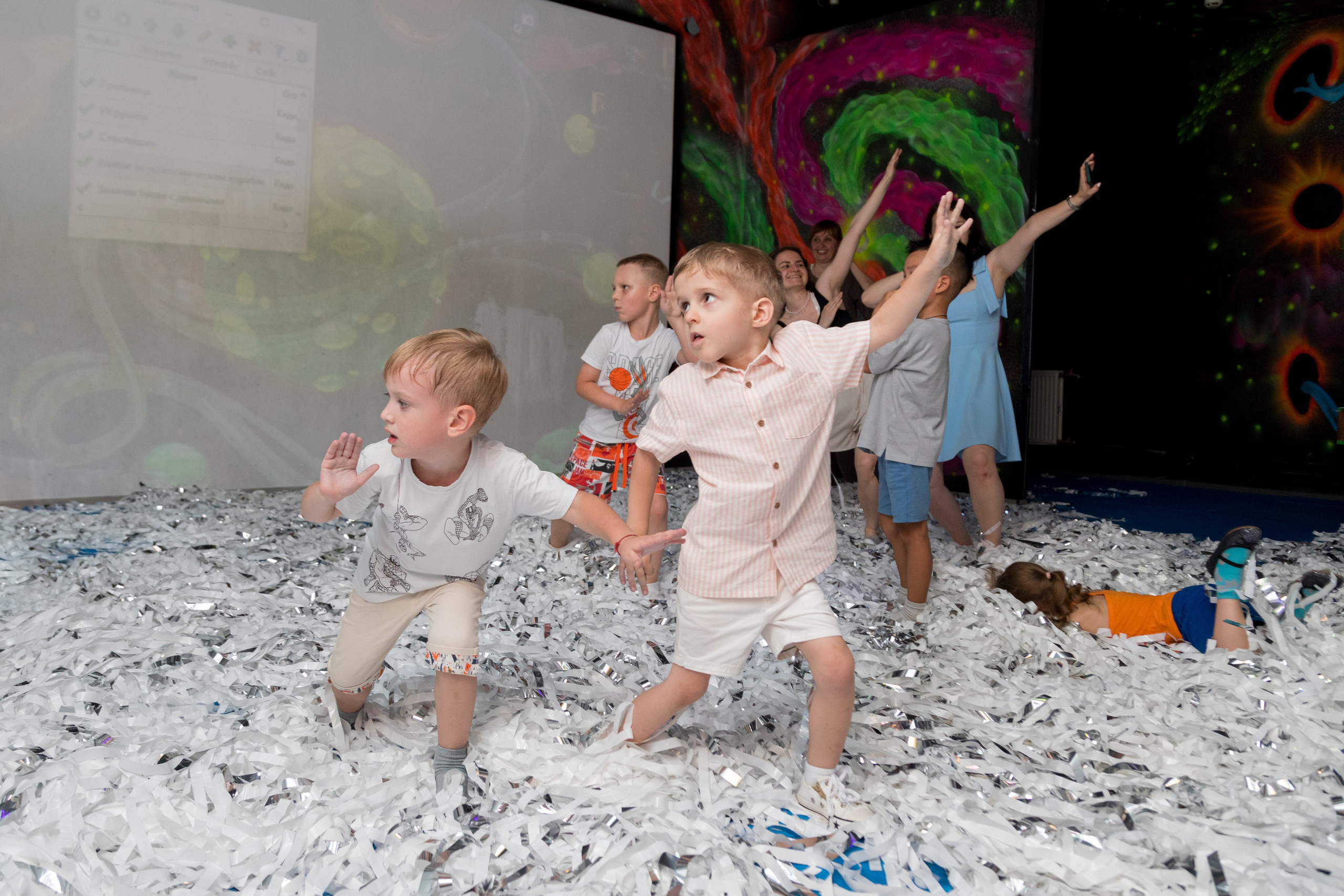 День рождения Феди, 5 лет. НЕОПАРК. Детский и контент фотограф Надя Волкова Санкт-Петербург