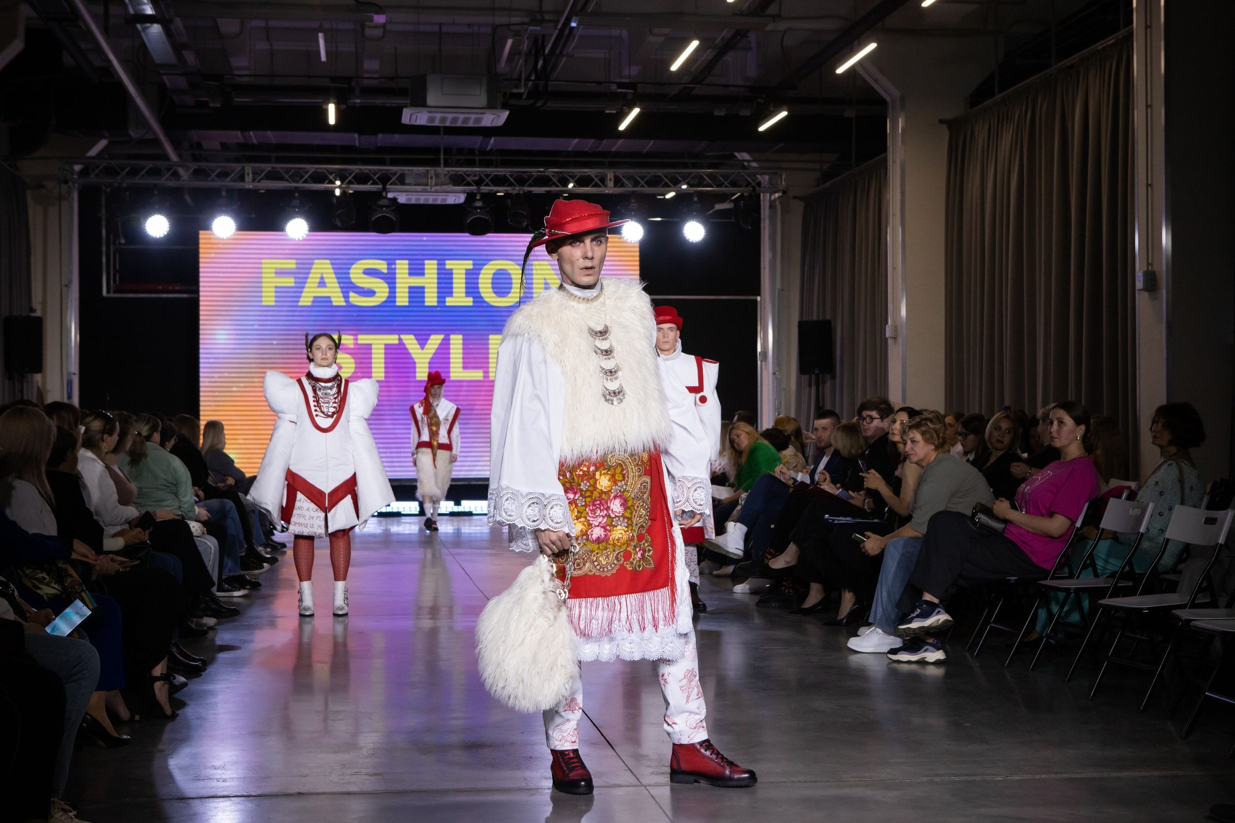 Фестиваль моды и красоты Fashion Style (11 мая 2024). Репортажный фотограф Алексей Пирязев