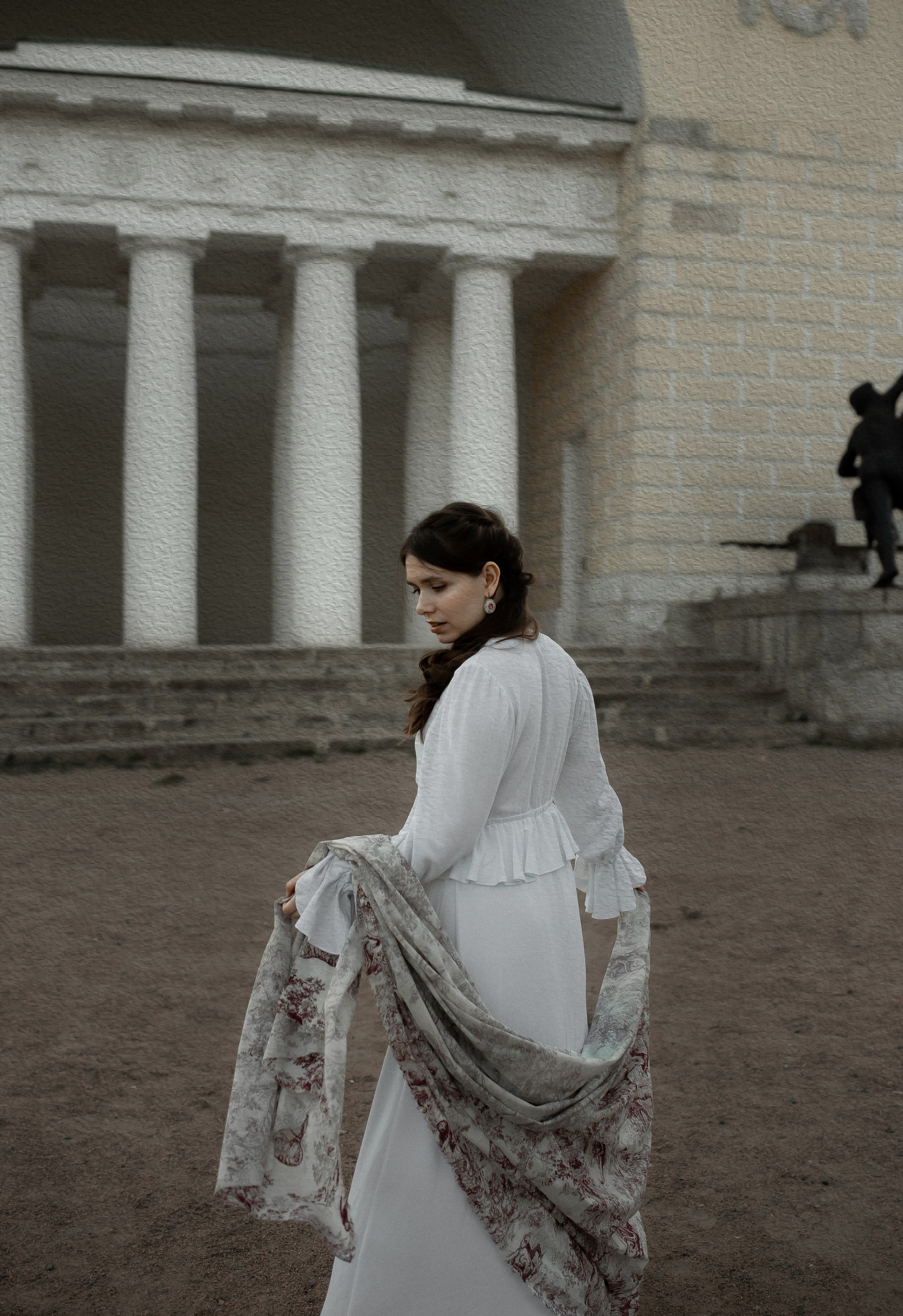 Александра. Твой проводник в мир ушедших эпох, романтики и женственности