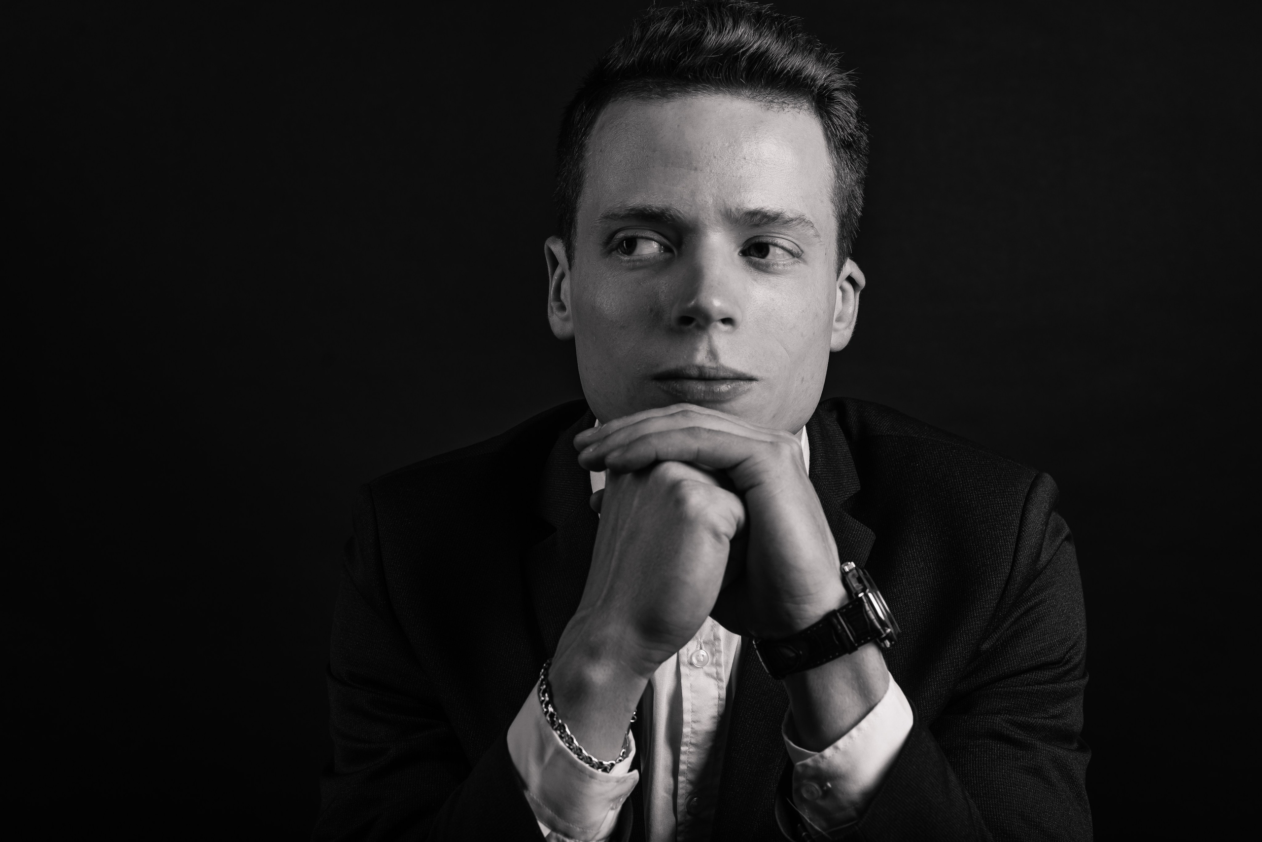 Илья Глебов — портретная съёмка. Иван Кубик — фотограф и видеограф