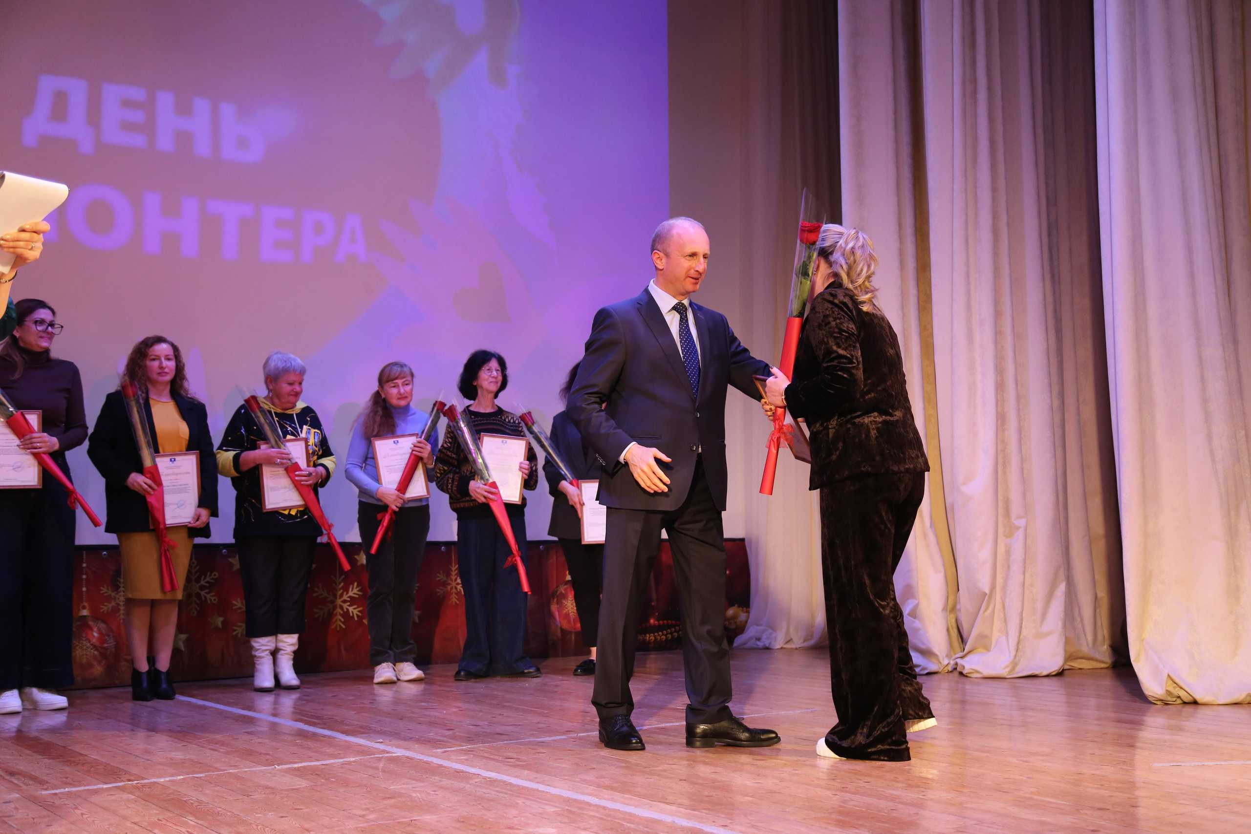 День Волонтёра. Жизнь курорта Кабардинка в фотографиях