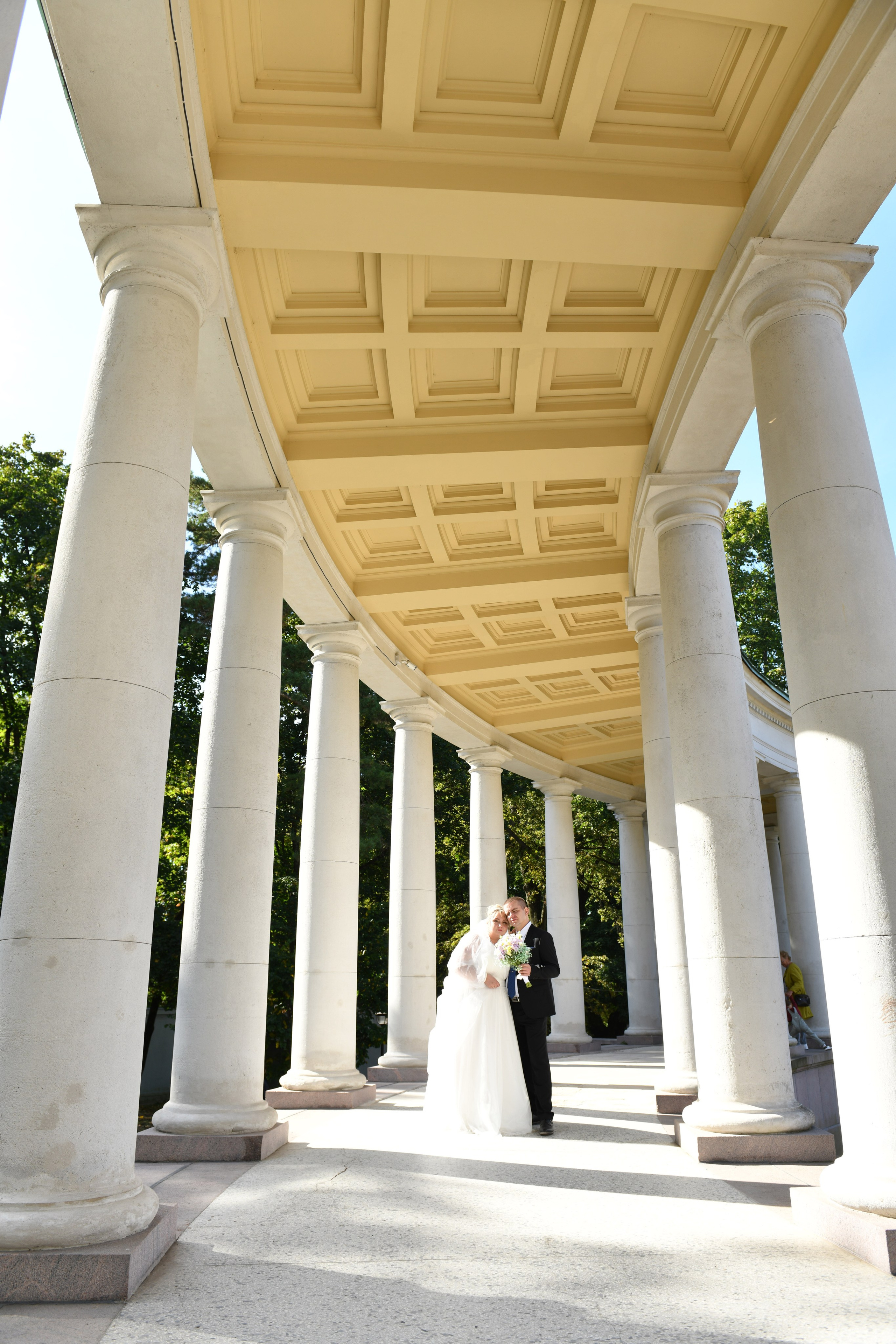 Анастасия и Максим. Регистрация и прогулка в усадьбе Архангельское. Свадебный и портретный фотограф в Москве Галина Борисова