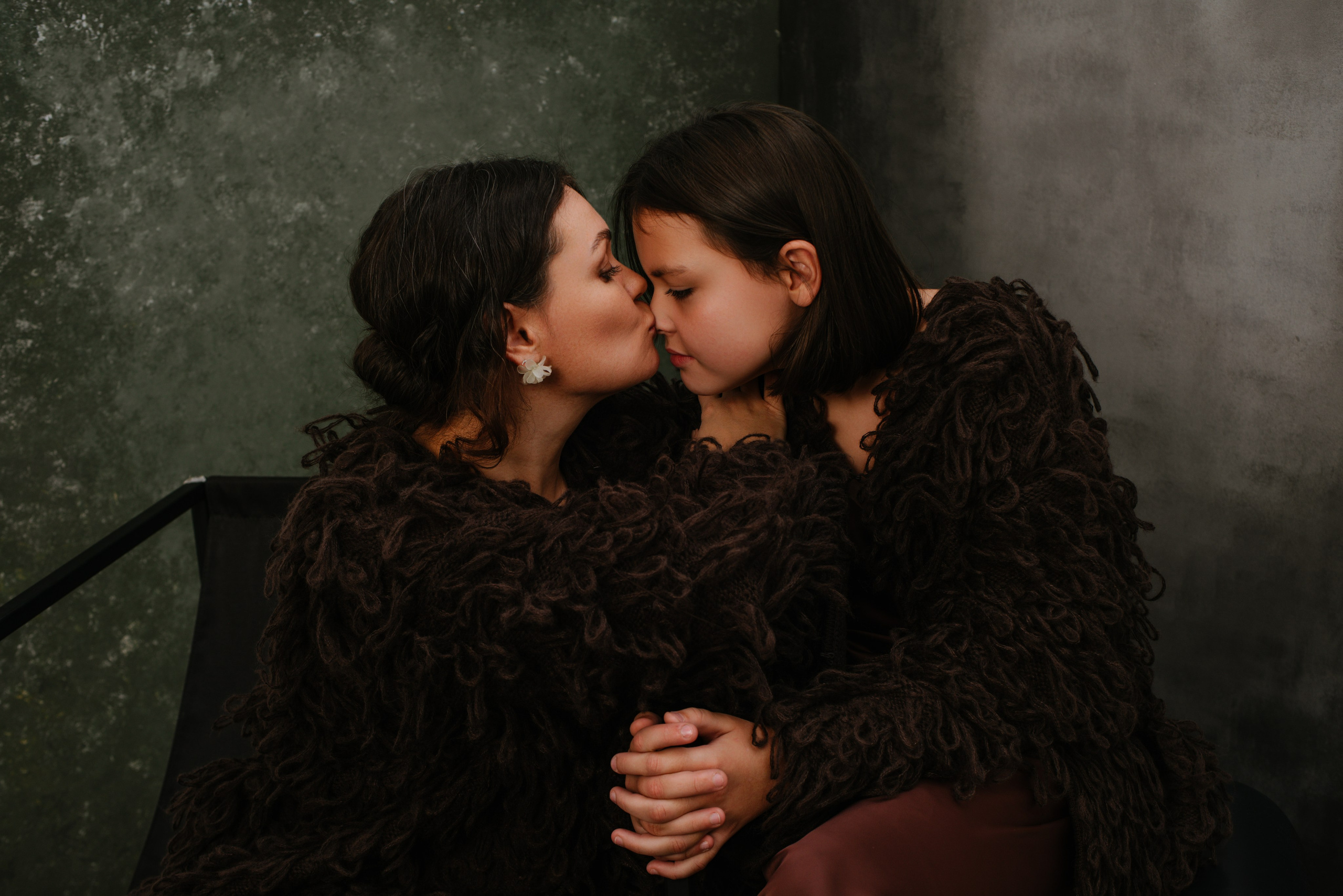 Черно-белые портреты детей и родителей. Фотограф в Санкт-Петербурге Марина Парникова