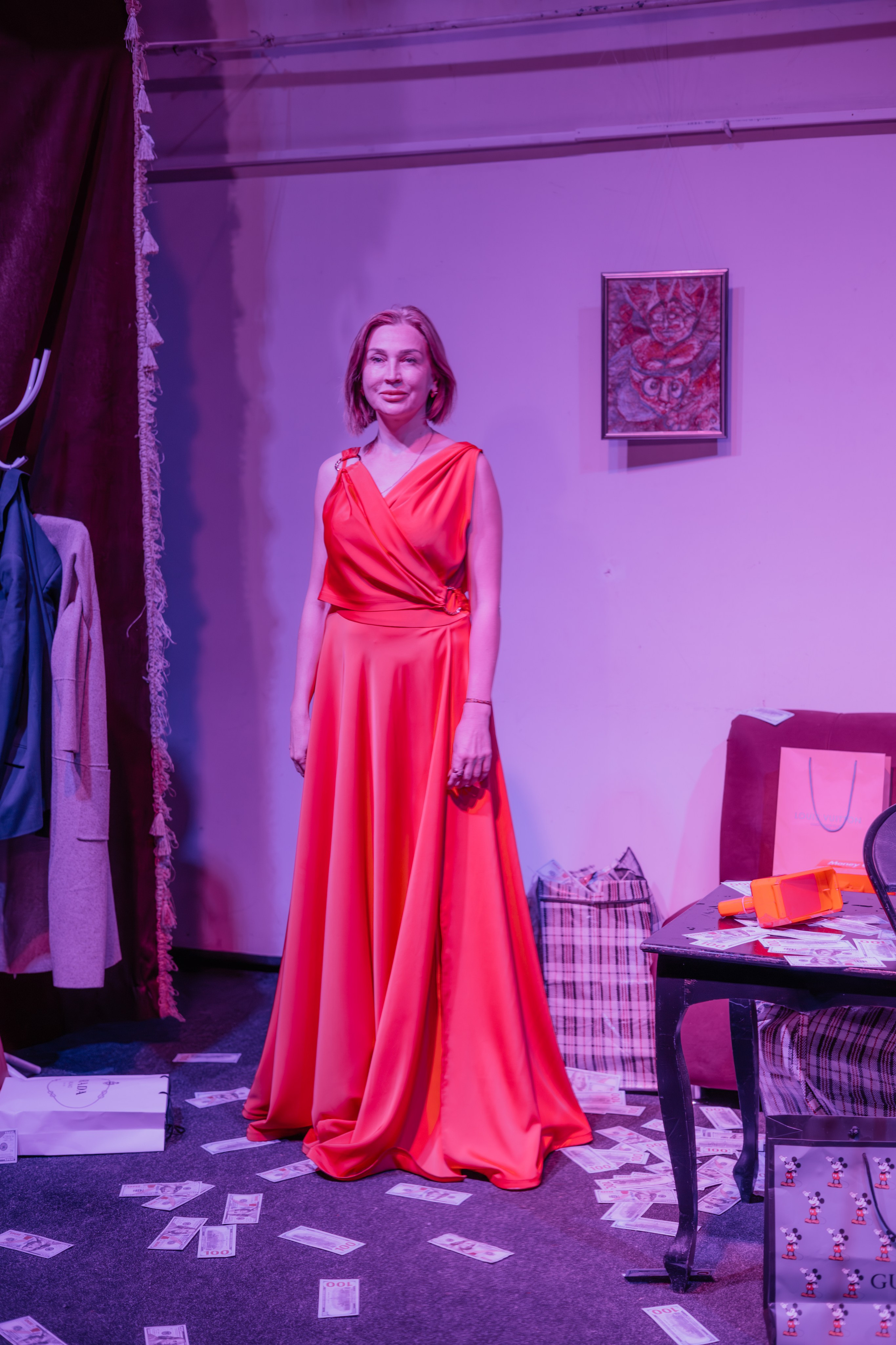 Дом актера «Денег много не бывает». Фотограф Марк Файзулин