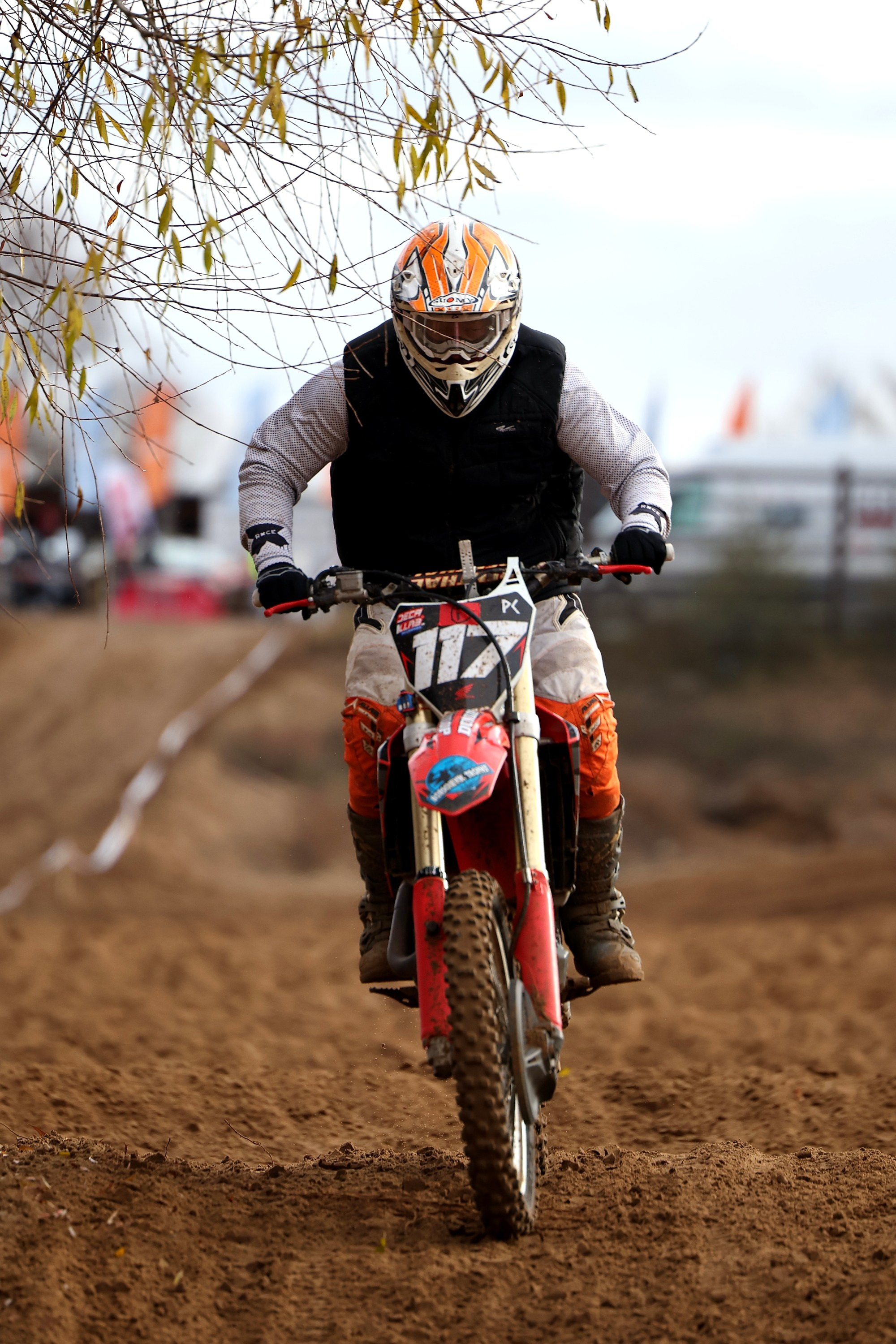 Песчаная буря. г. о. Серпухов, о. Русский. Спортивный и репортажный фотограф Ермакова Светлана