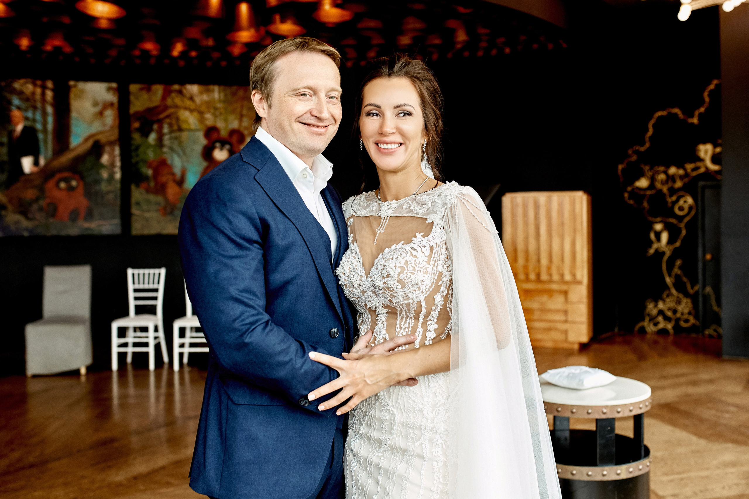 Свадебная фотосессия в Москва Сити с профессиональным фотографом — Цены, стоимость услуг фотографа на фотосъёмку свадьбы в Москва Сити