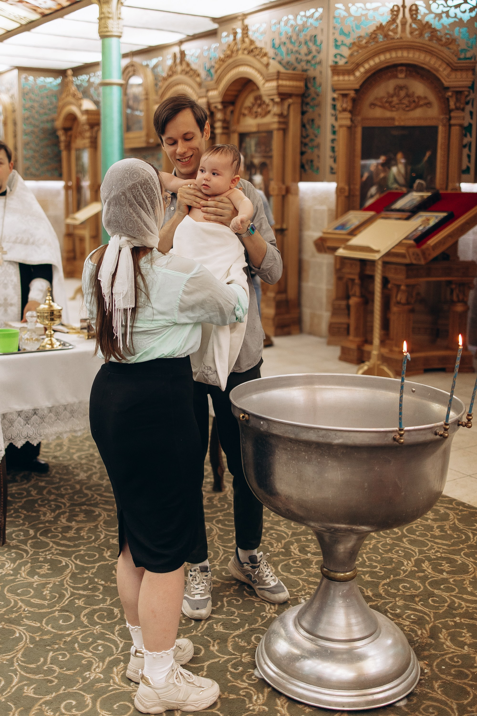 Таинство Крещения Михаила. Семейный фотограф в Краснодаре Храмова Анна