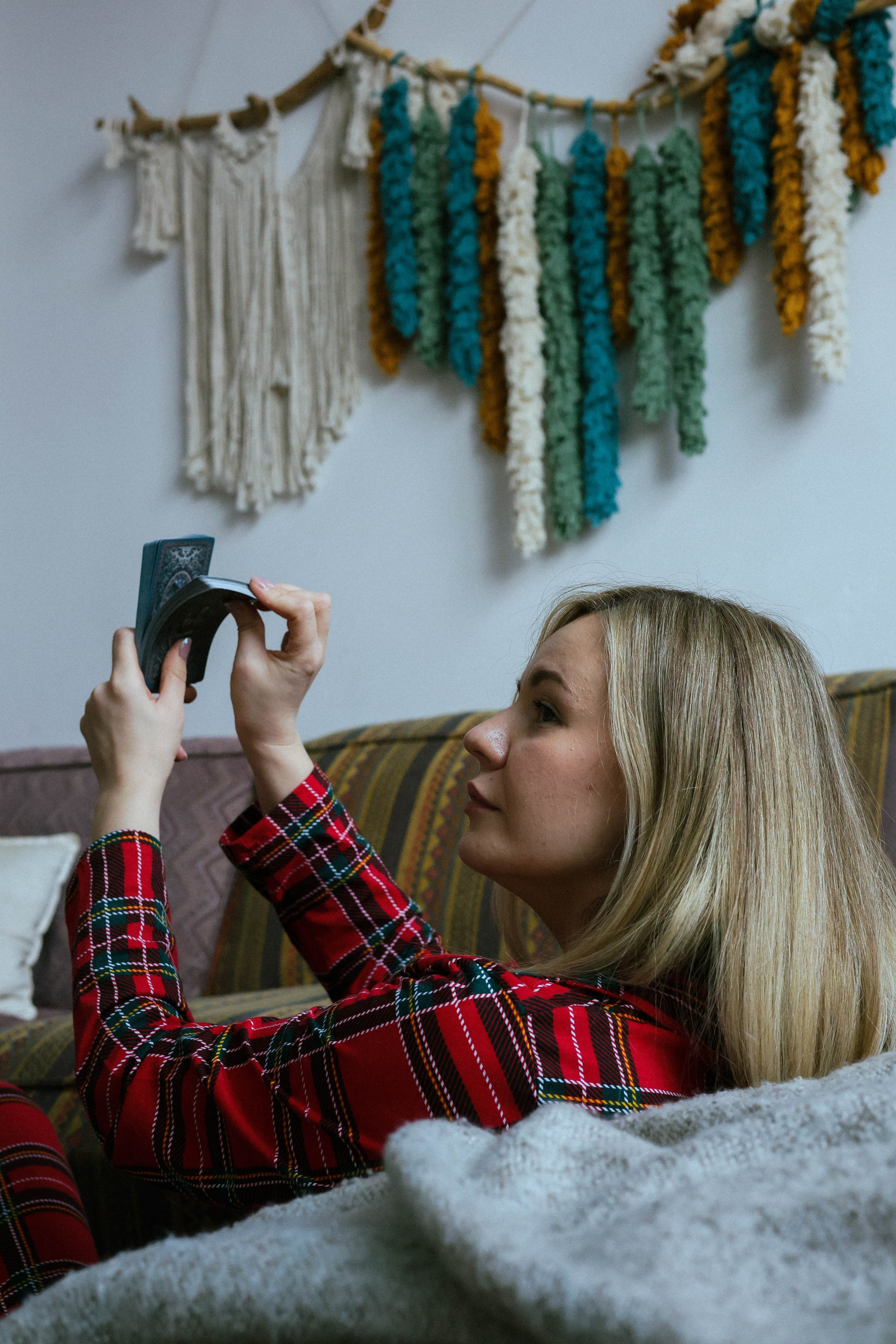 Свечи и карты. Фотограф в Москве Анастасия Калинина