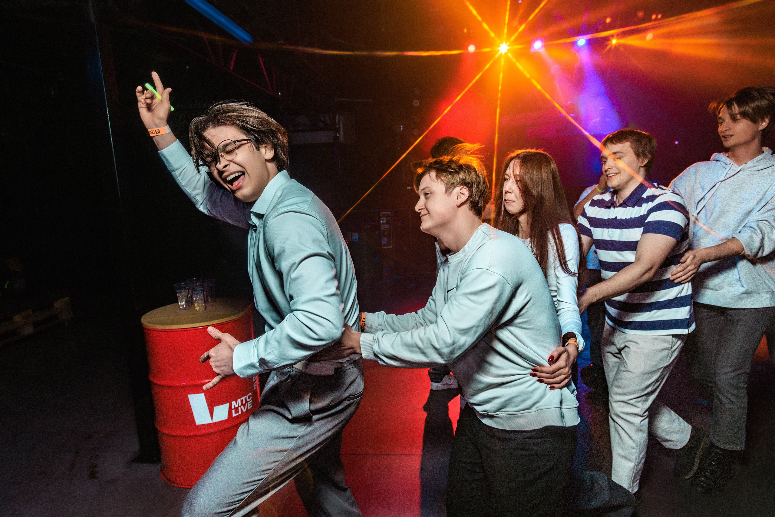 24.01.25 White party. Репортажный фотограф Екатеринбург | Яркий, качественный репортаж | Концерты, клубы, репортаж, праздники, корпоративы