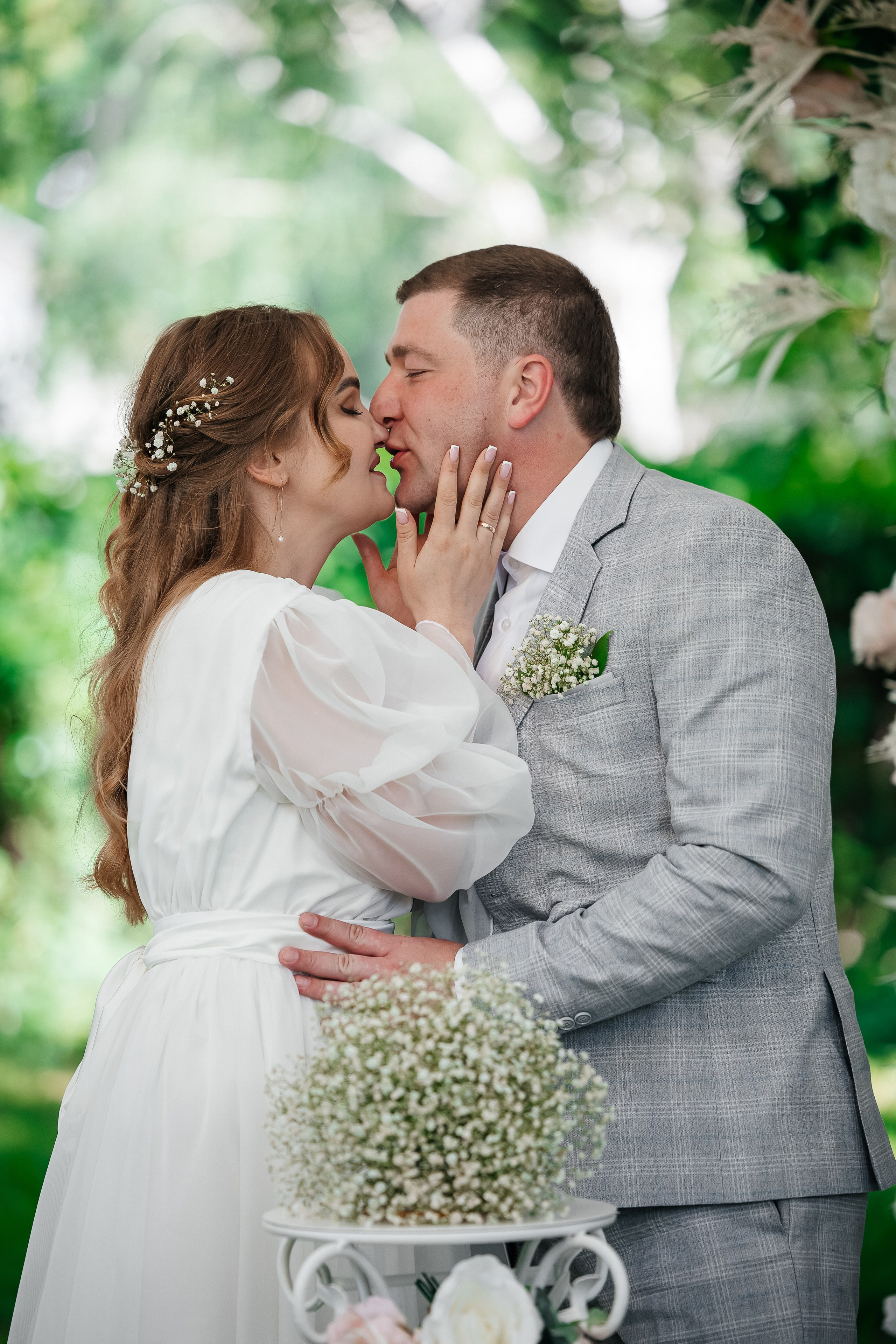 Регистрация на территории гостиницы «Даниловская». Свадебный и семейный фотограф в Москве Красинская Мария