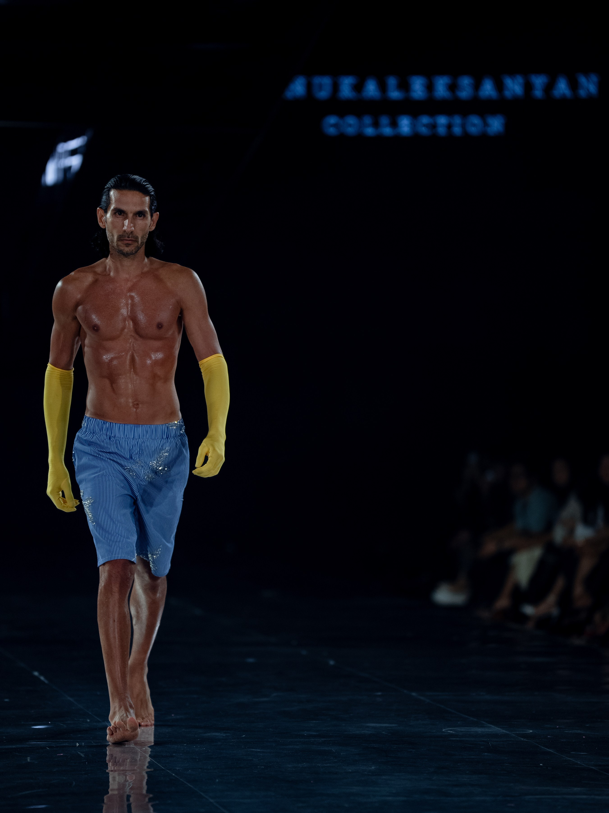 Visa Fashion Week Almaty Manuk Aleksanyan. Сайт Алматинского НЮ АРТ, будуар и фэшн фотографа Дениса Карпенко