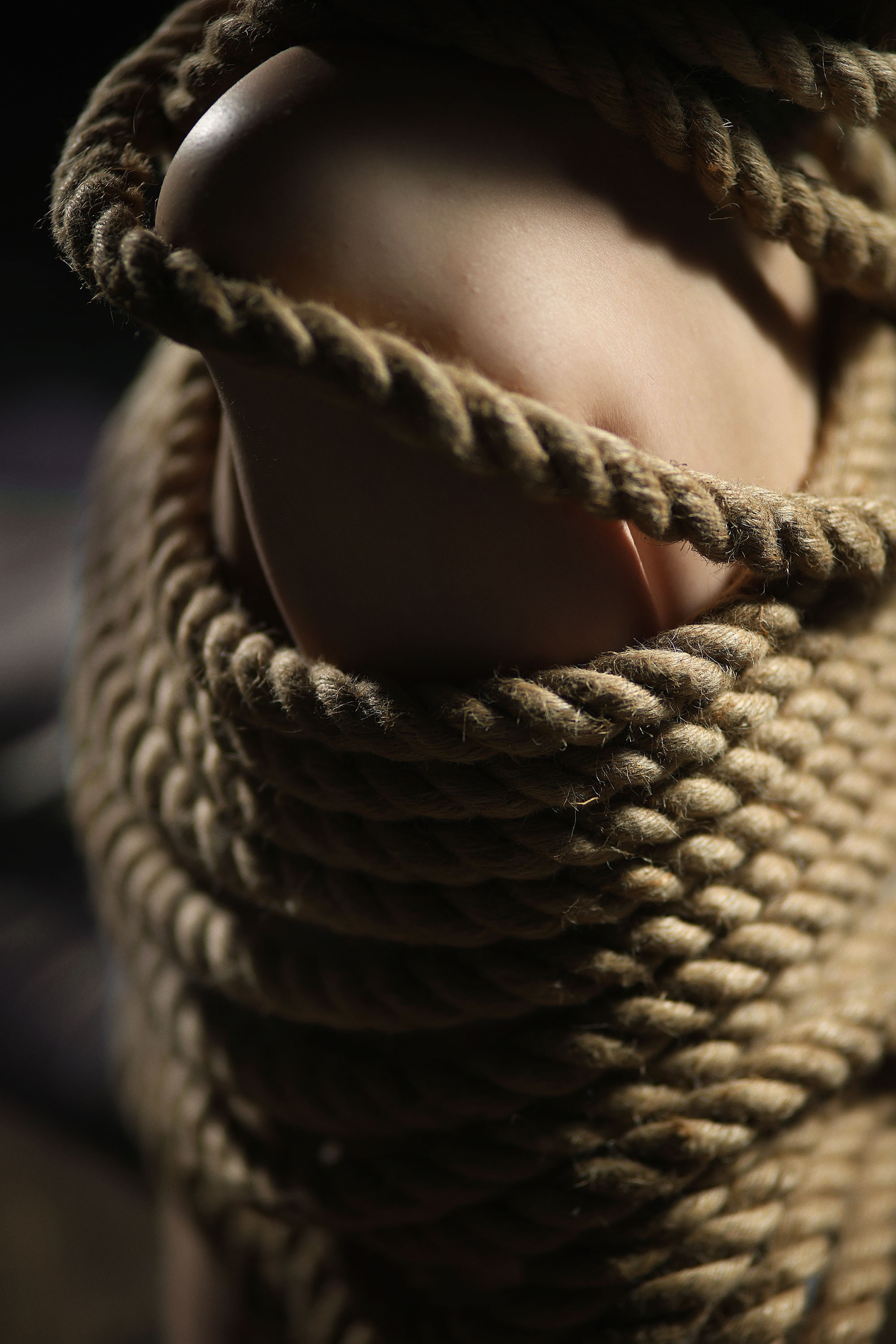 Цепи и кольца. Рекламная и портретная фотография Екатеринбург