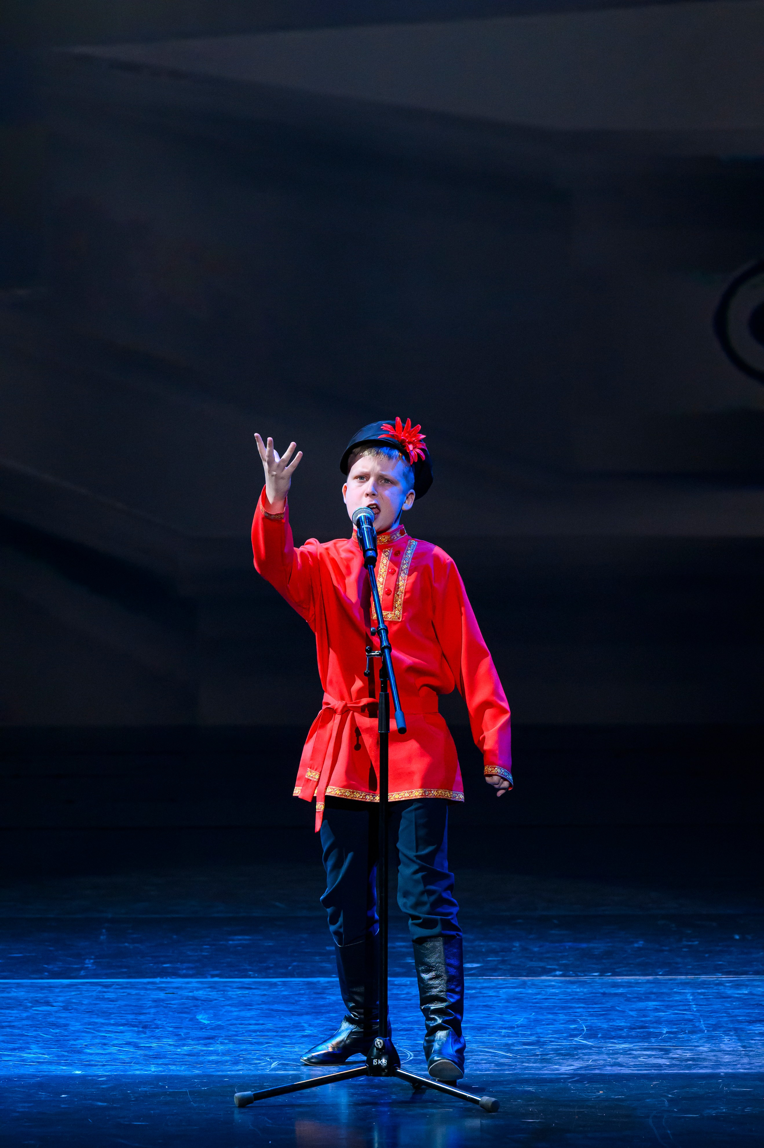 23 апреля, часть 1, БКЗ Октябрьский, г. Санкт-Петербург. Золотое яблочко