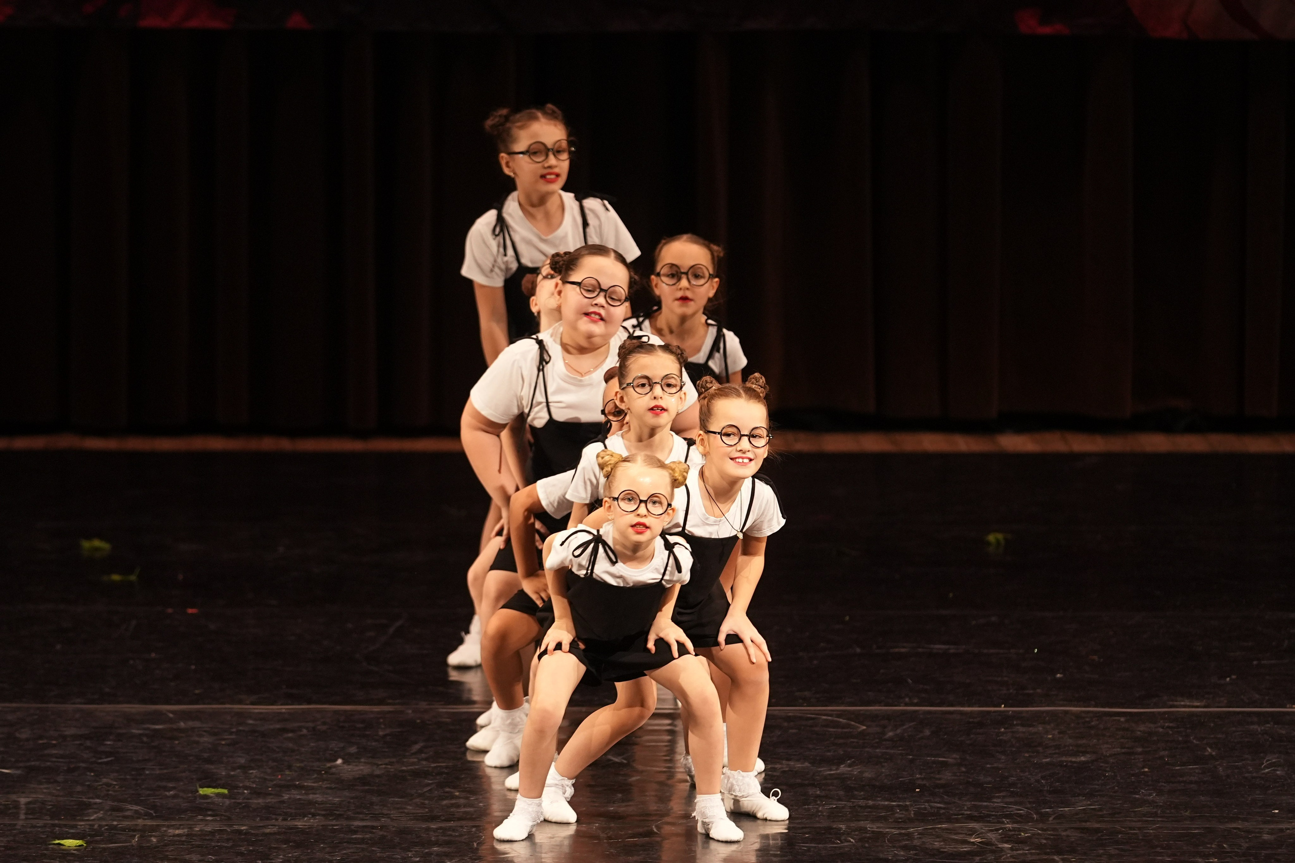 7 декабря, блок 2, г. Москва. Золотое яблочко