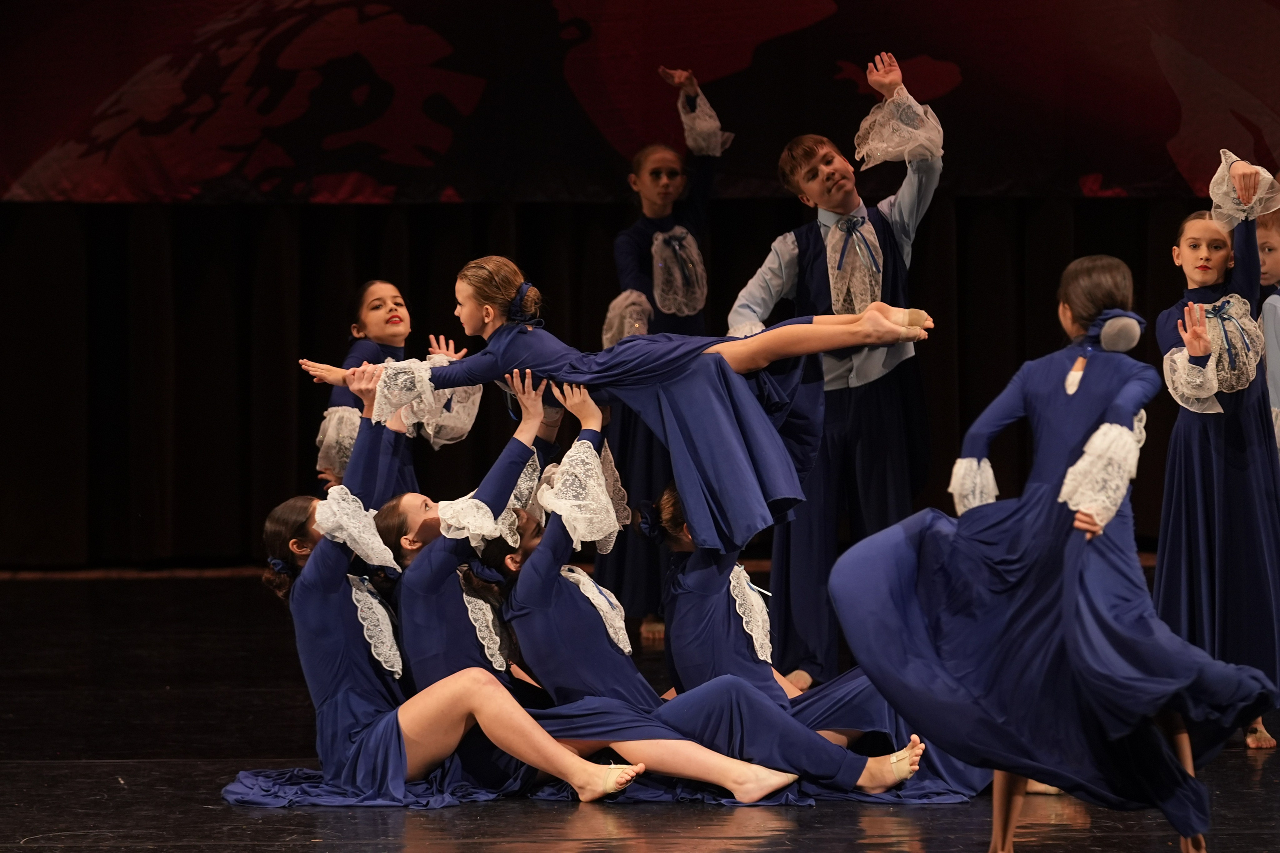 7 декабря, блок 2, г. Москва. Золотое яблочко