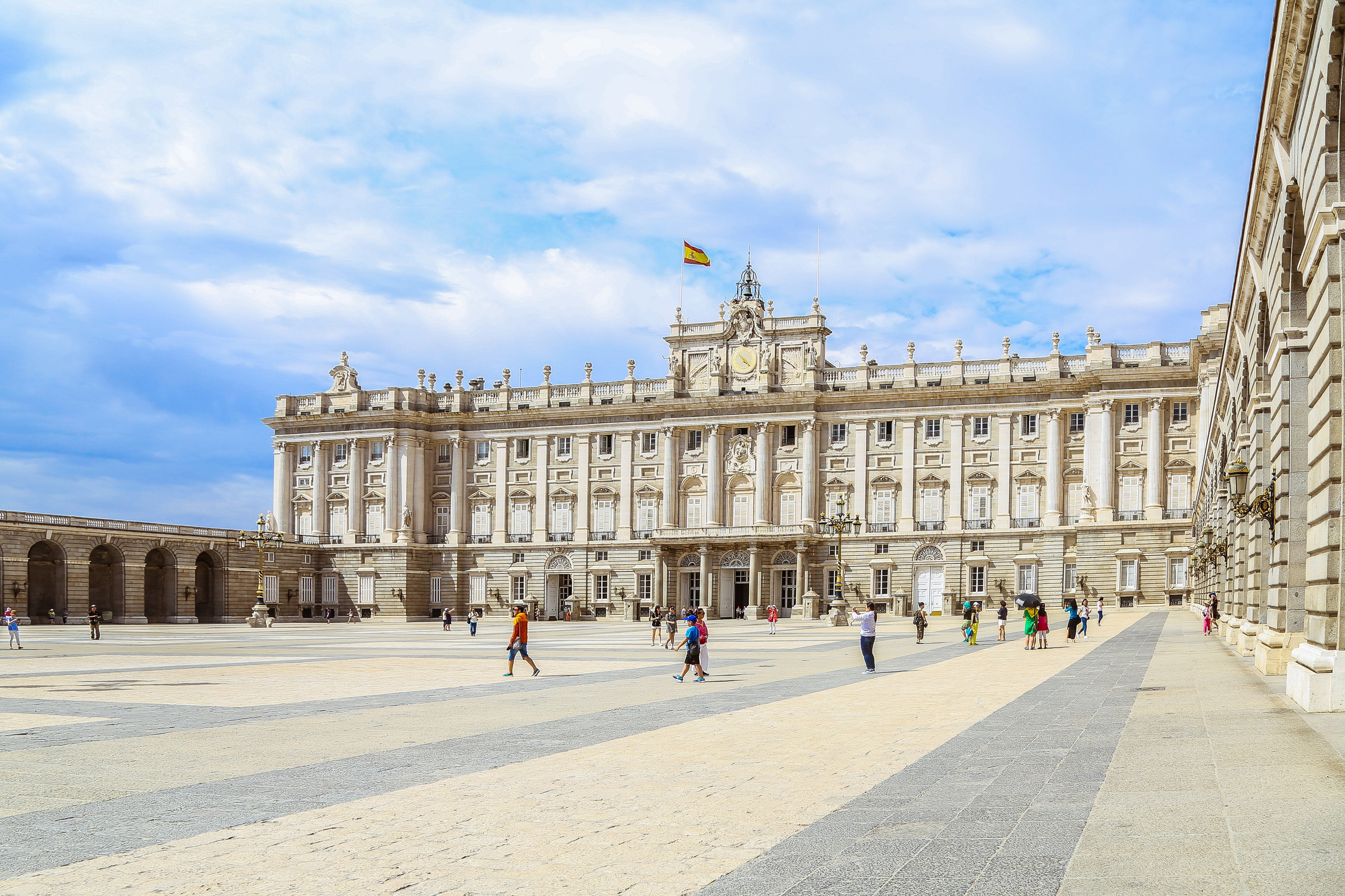 Испания: архитектурный облик Мадрида. Дарья Письменюк / Darya Leitstern — фотограф, музыкант, журналист, путешественник