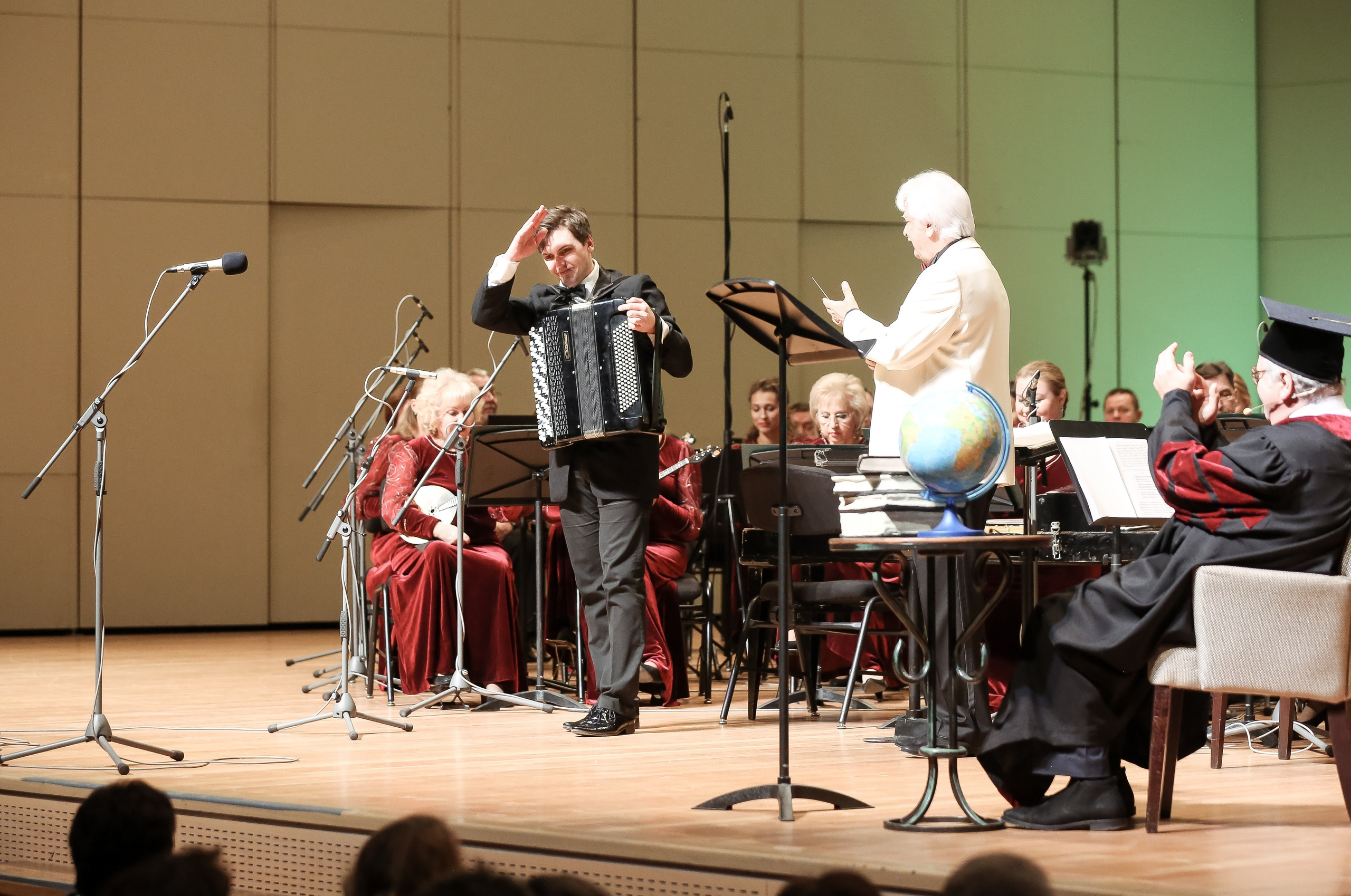 Концерт «Времена года». Дарья Письменюк / Darya Leitstern — фотограф, музыкант, журналист, путешественник