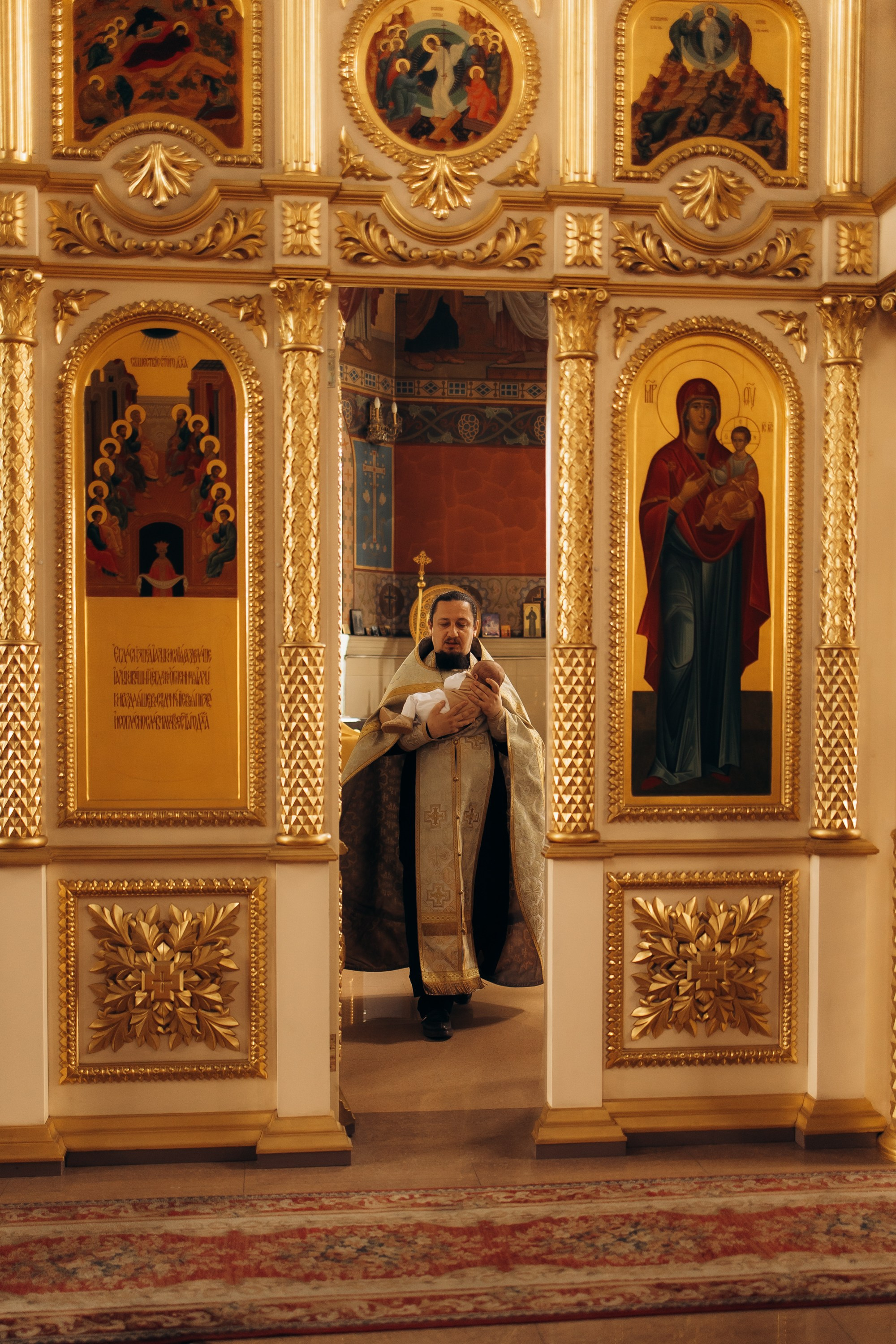 Крещение Николая и Александра. Семейный фотограф в Краснодаре Храмова Анна