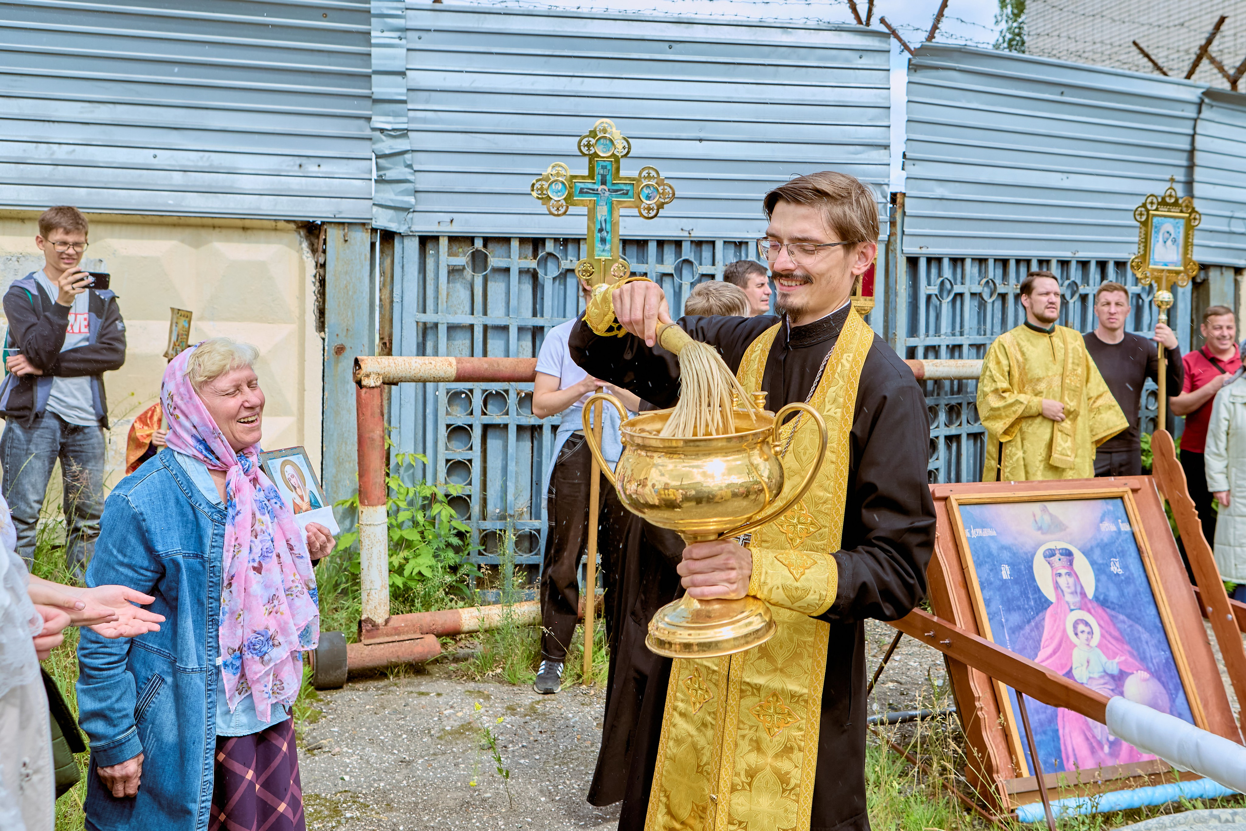 Фотографии портретов Крестного хода в Дзержинске