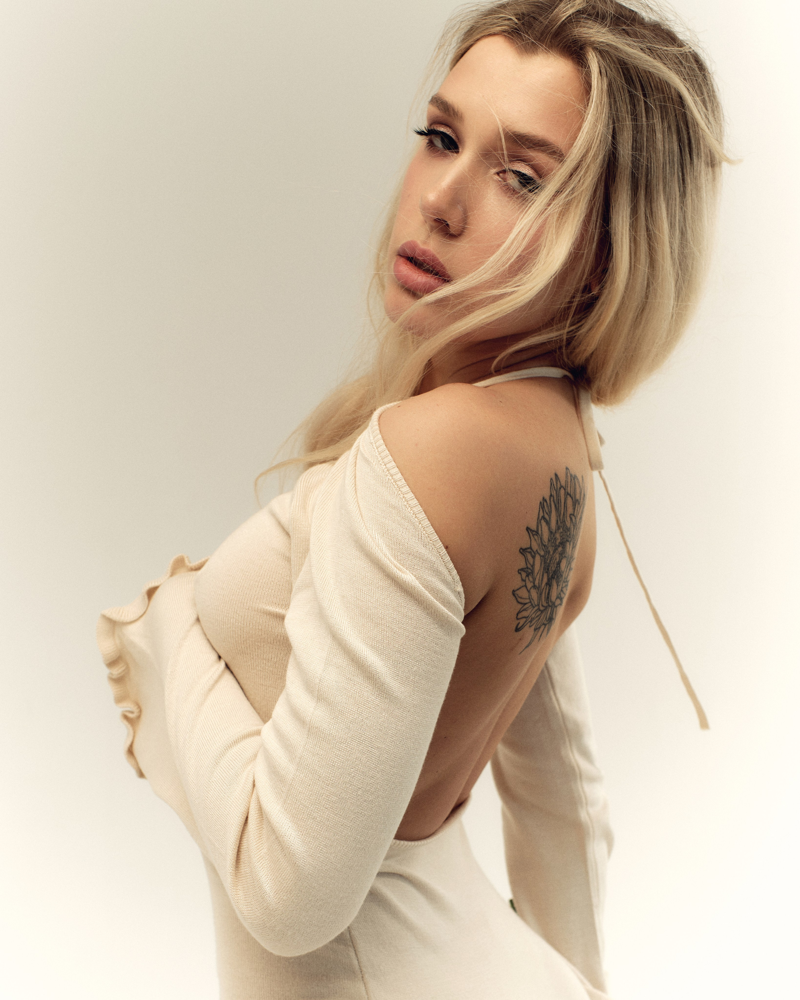 В студии. Фотограф в Санкт-Петербурге Арина Назарова| arexava