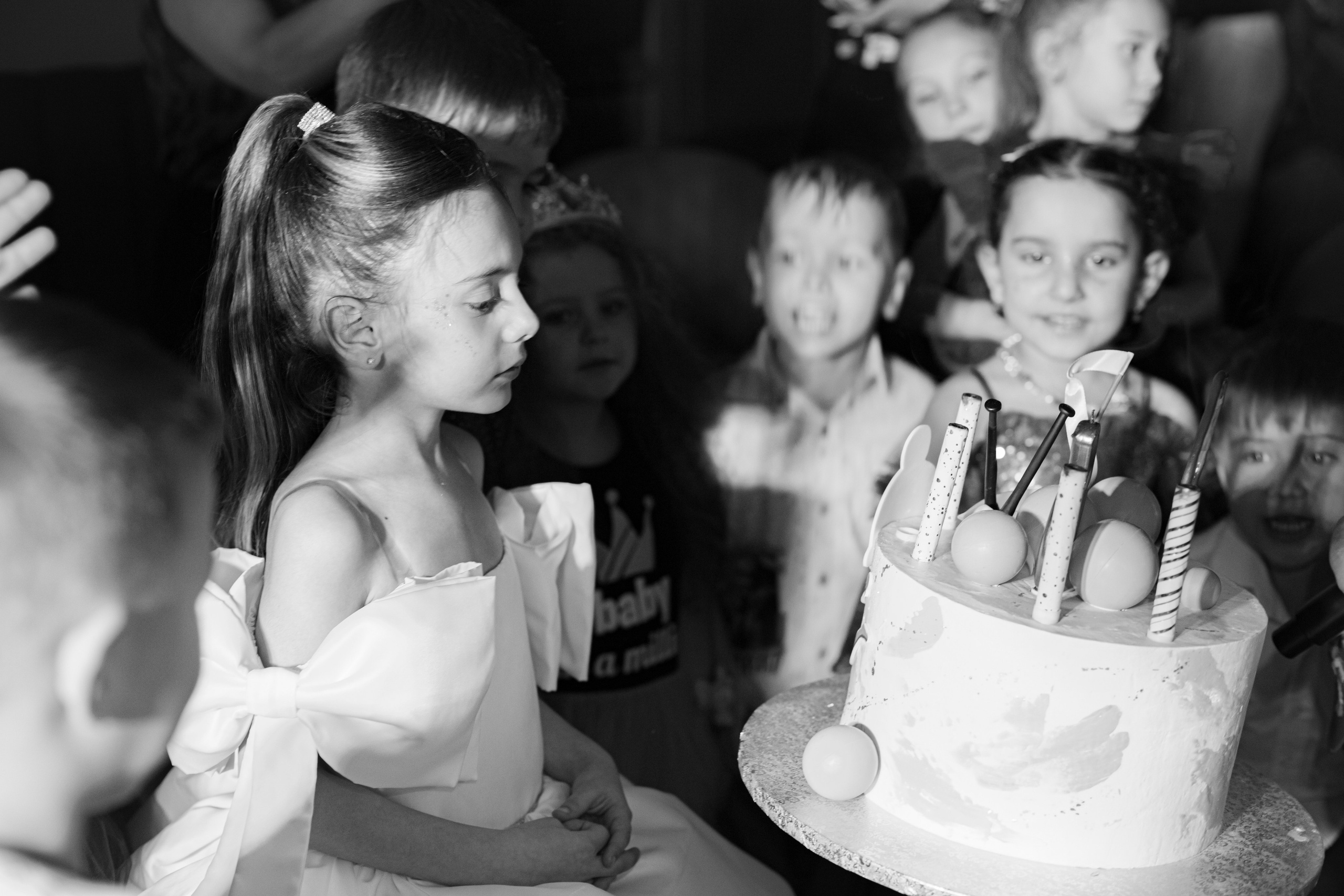 ASIA'S BIRTHDAY PARTY. Photokarish