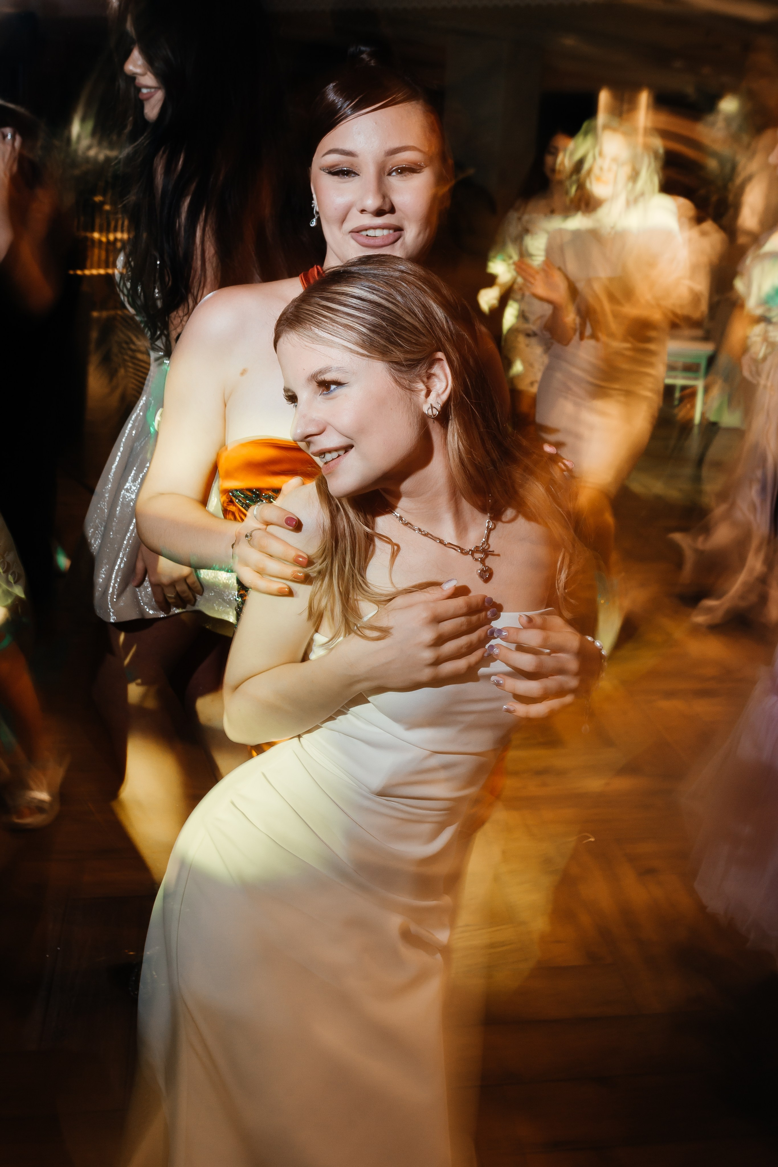 Выпускной 11 «А». Школа № 42. Свадебный фотограф в Краснодаре Николай Крауз