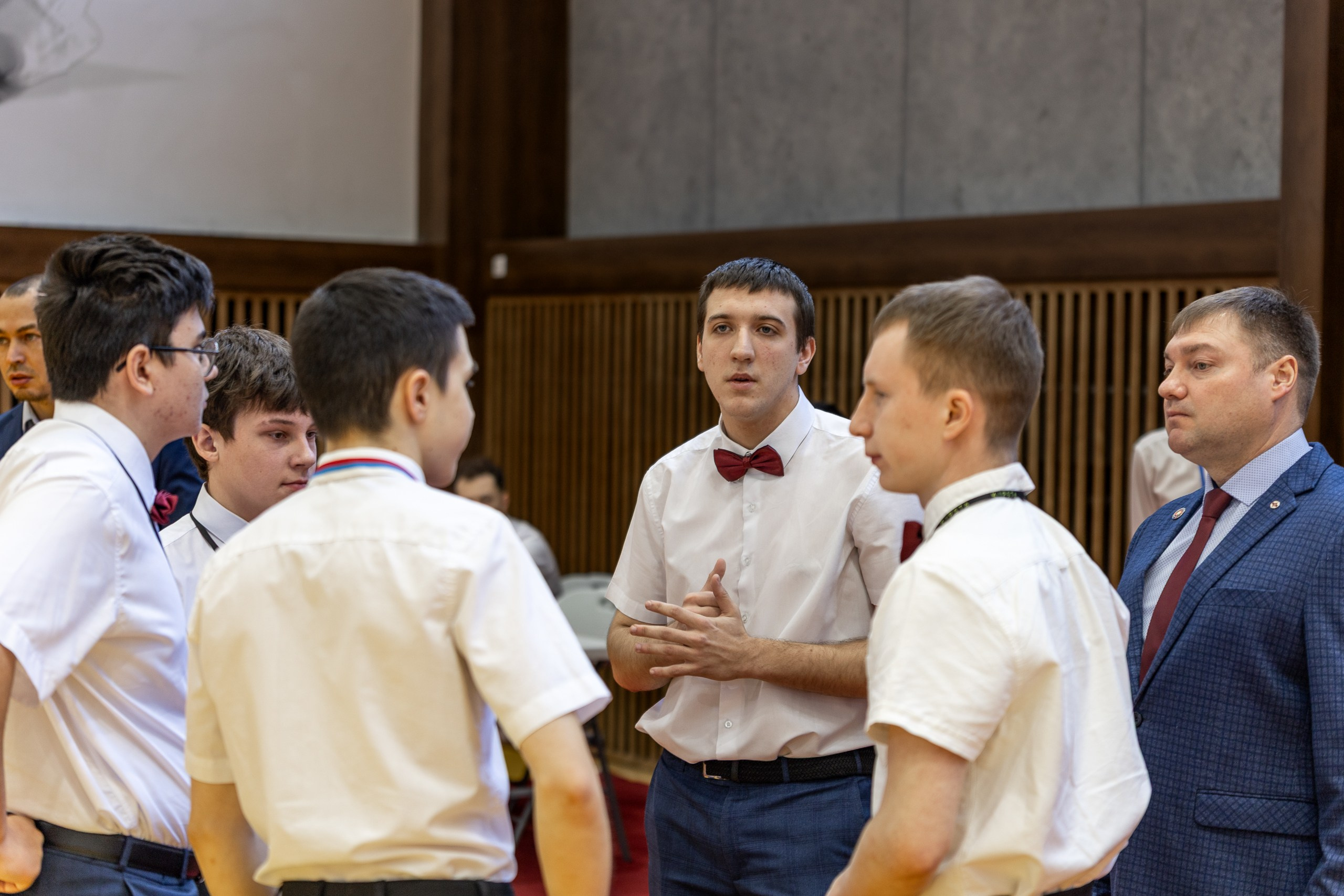 Карате кумите. Главная