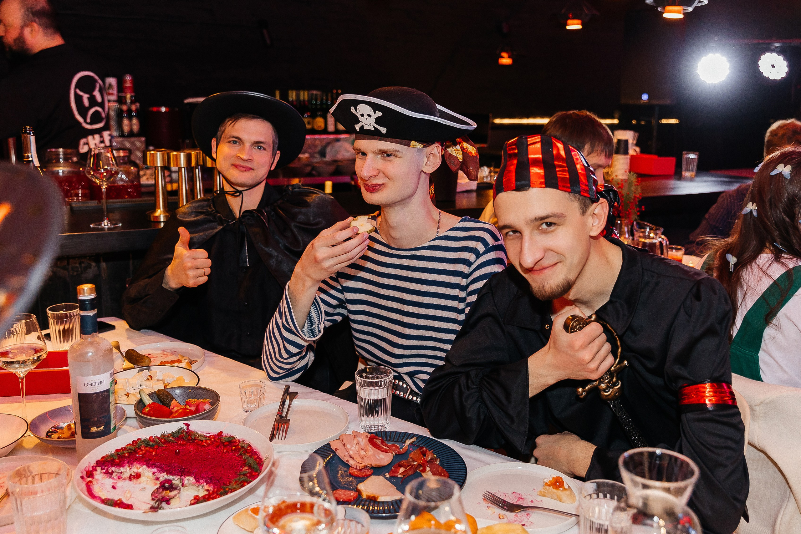 Корпоратив «Симметрия». Свадебный и портретный фотограф в Екатеринбурге Виолетта Куприкова