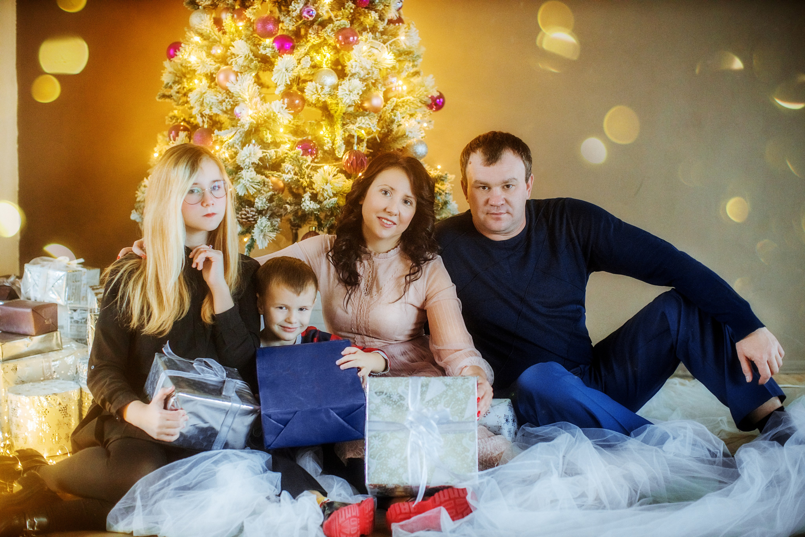 Новогодние. Фотографы в городе Волгограде — Людмила Агеева и Алексей Околелов