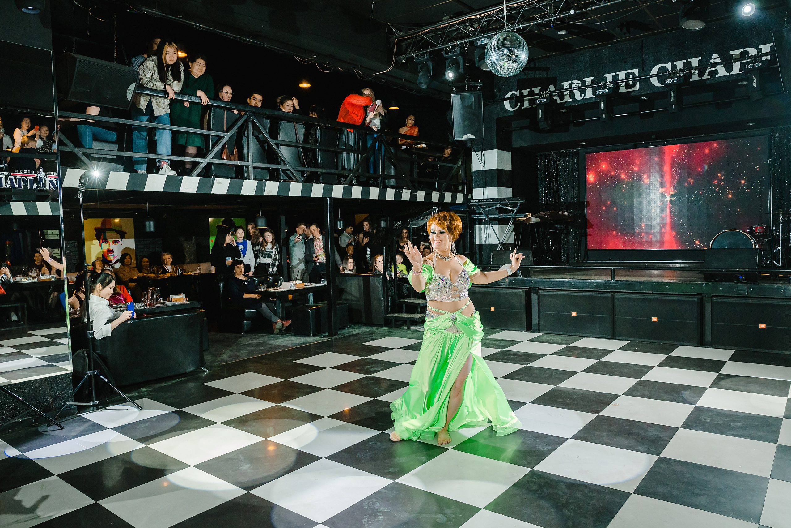 Шоу Талантов Миссис Бурятия. Фотограф и видеограф в Улан-Удэ: Аюна Габагуева и Артём Шаханов