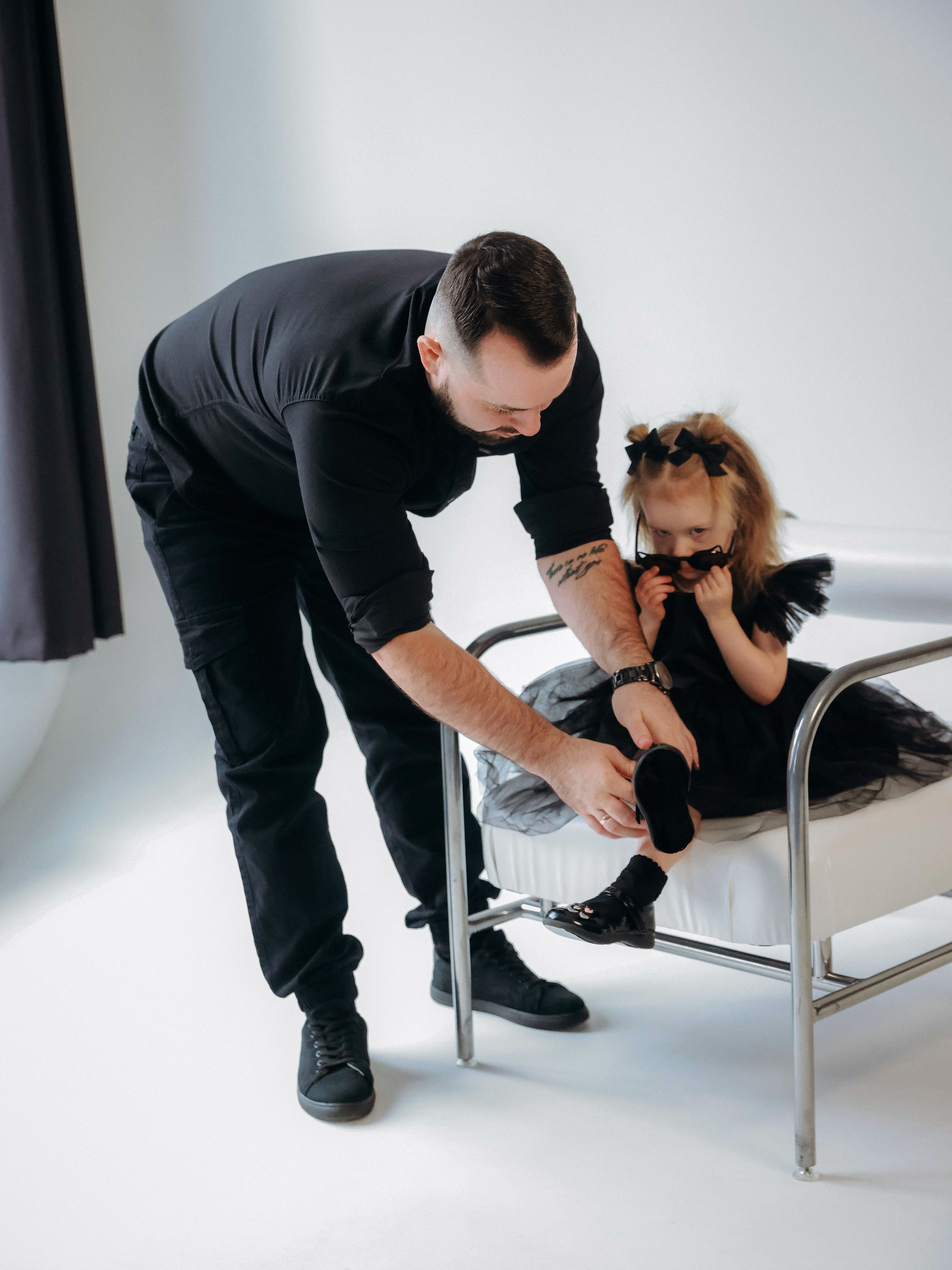 Семейная фотосессия in Black. Мультифотограф Динара Ахмедзянова