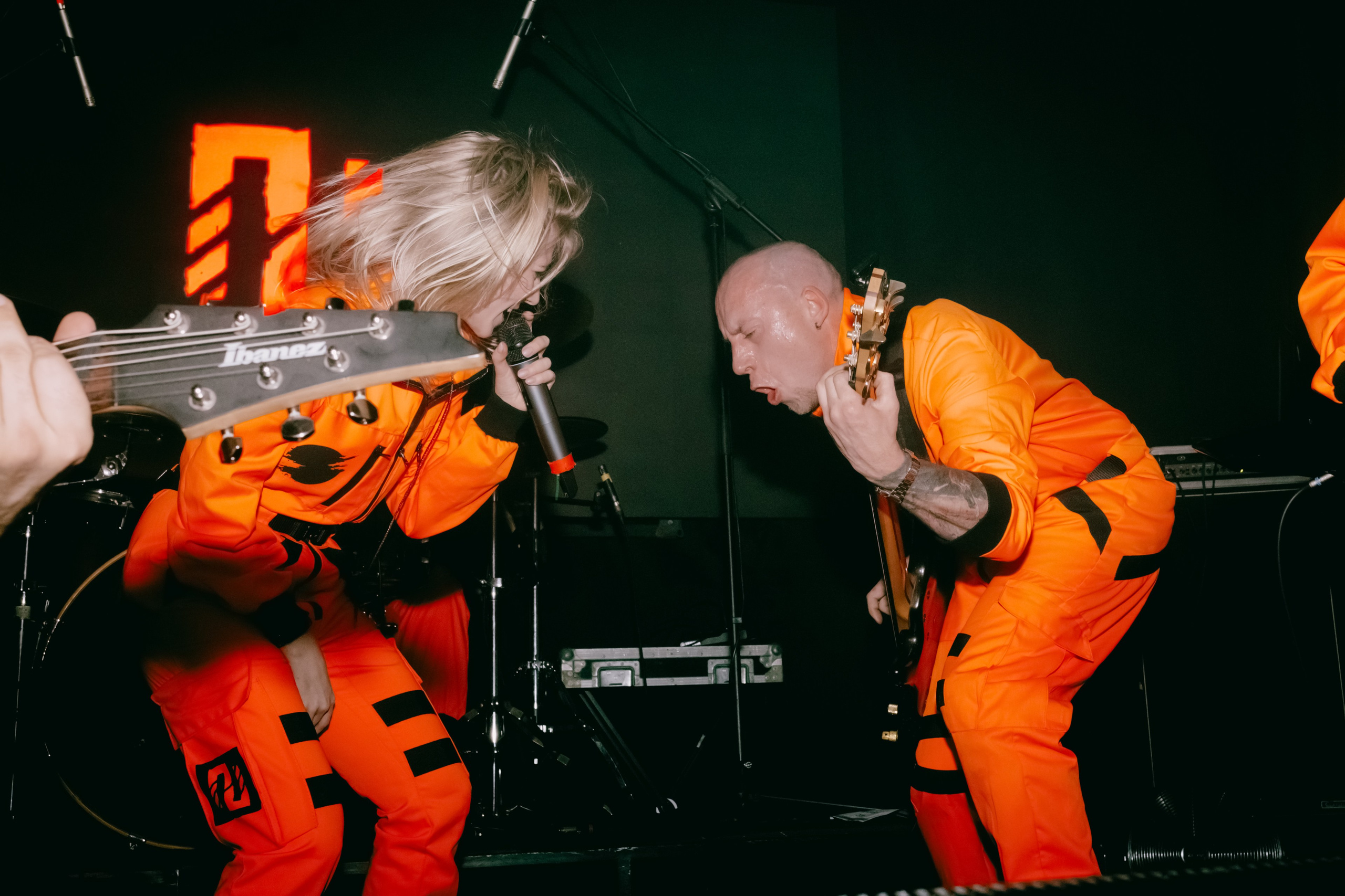 ПОСЛЕДНИЙ ПИОНЕР. Фотограф Елена Богачева (lenalena_na_na_na)