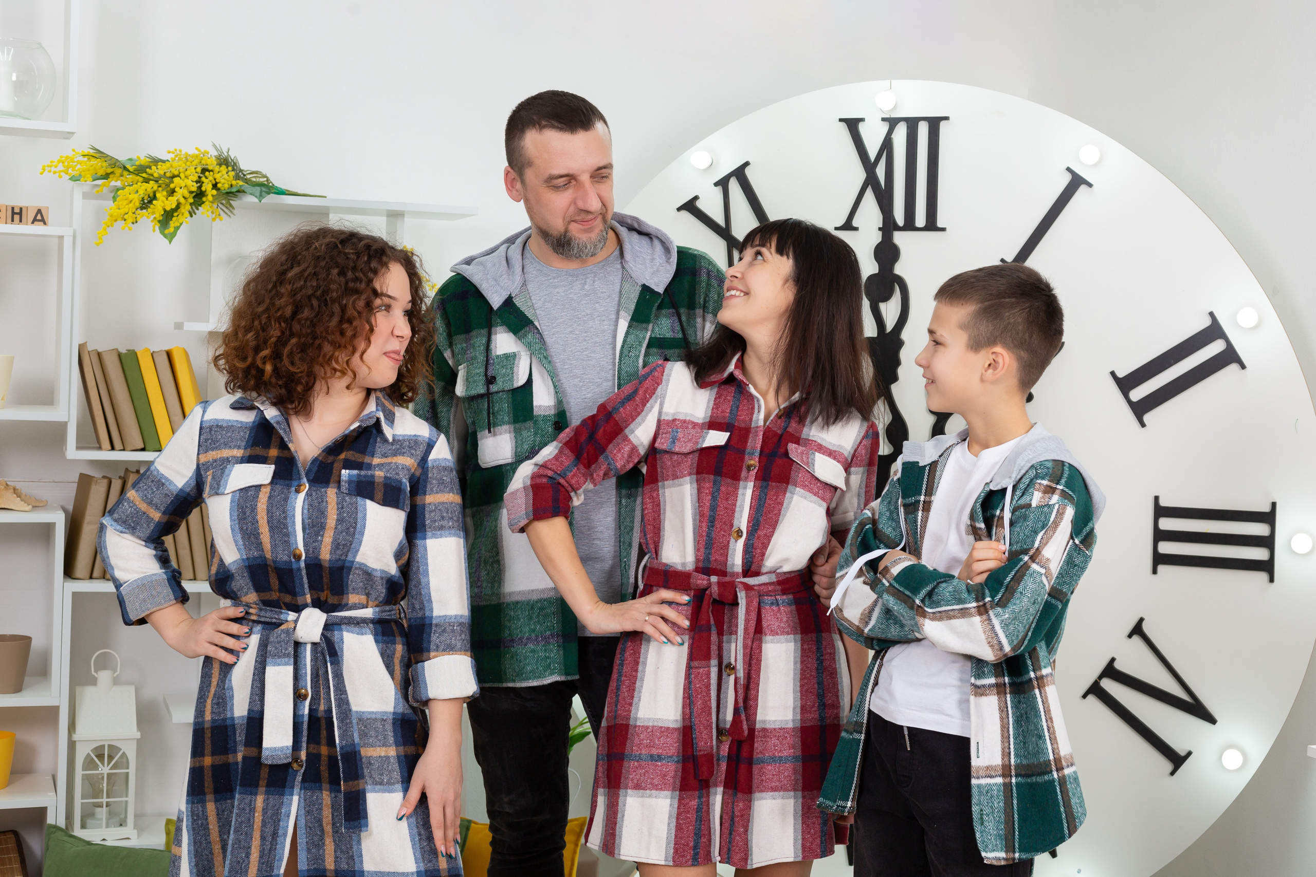 © Фотостудия "Олеся". Все права защищены. "Любое использование или копирование материалов или элементов дизайна сайта допускается только с разрешения правообладателя и со ссылкой на источник".