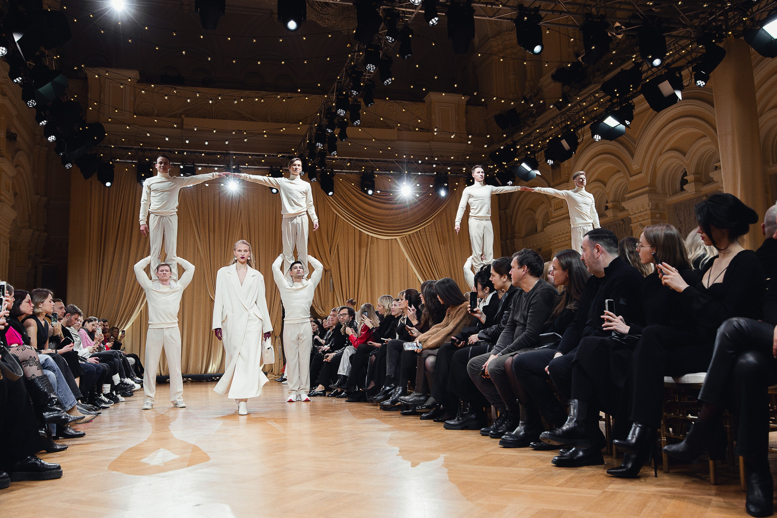 82. Фотограф Арсений Гуров