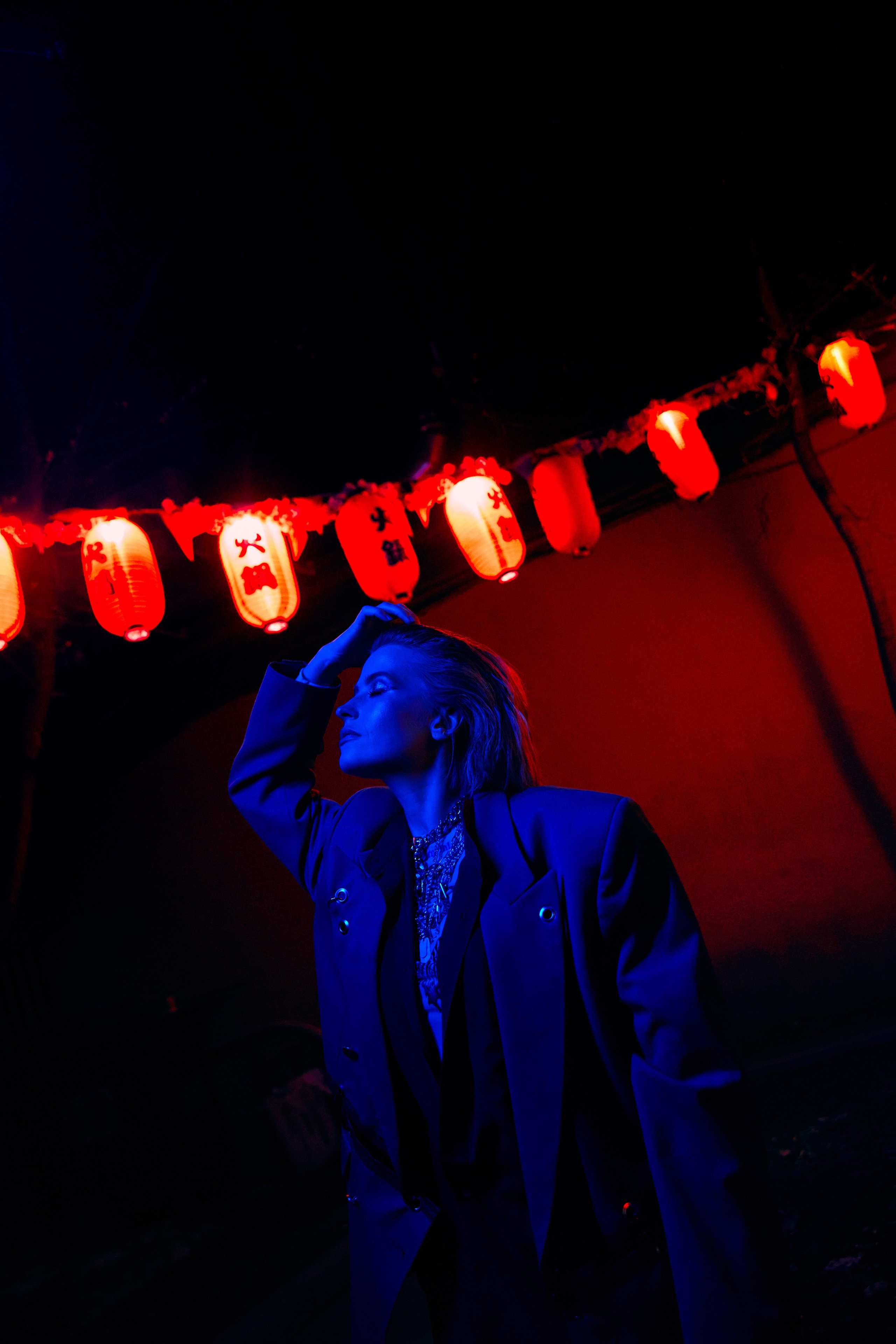 NIGHT OBSESSION. Yulia Otroschenko