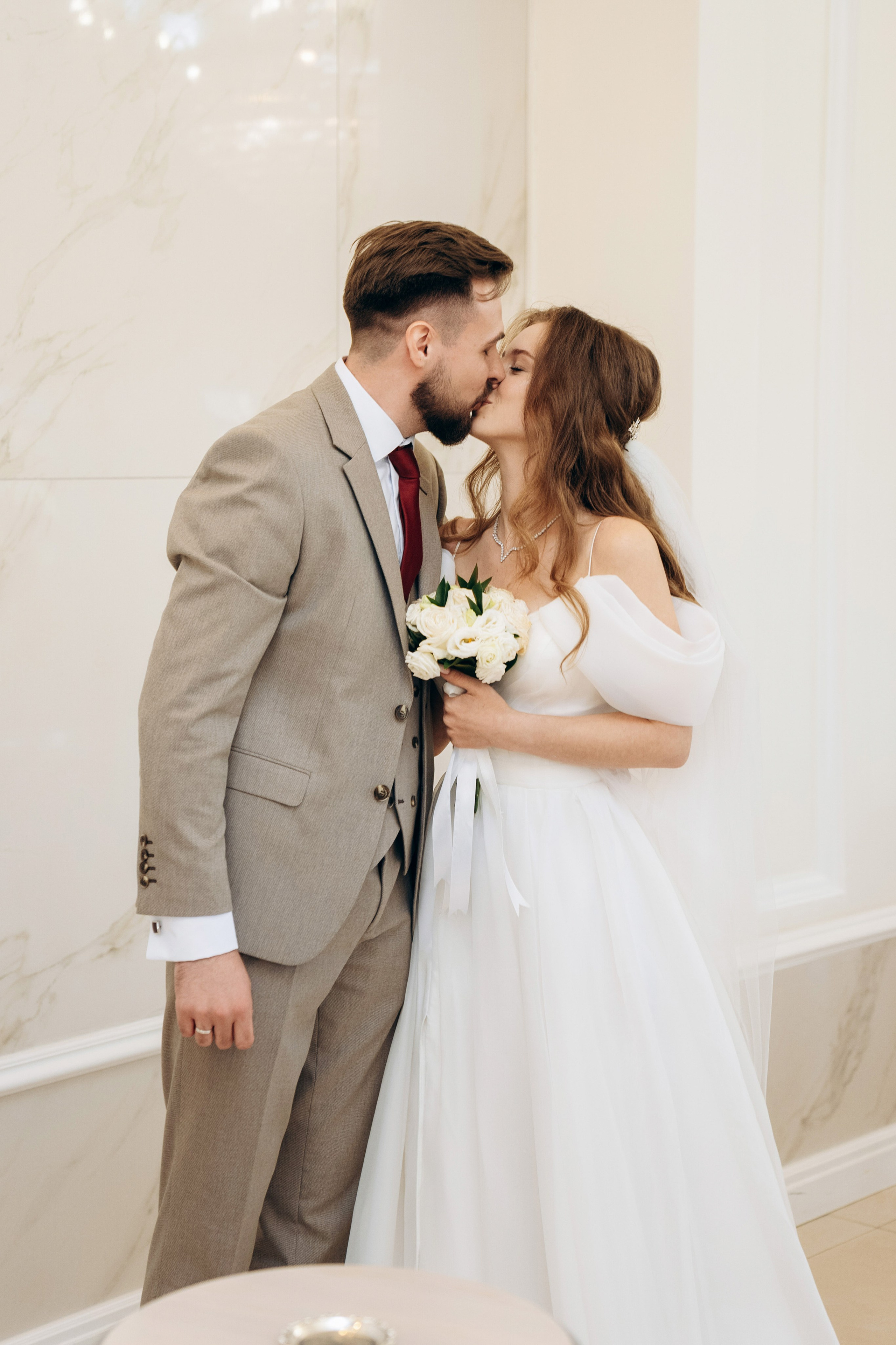 Фотограф на роспись в ЗАГСе Казань, Фотосессия регистрации в Чаше