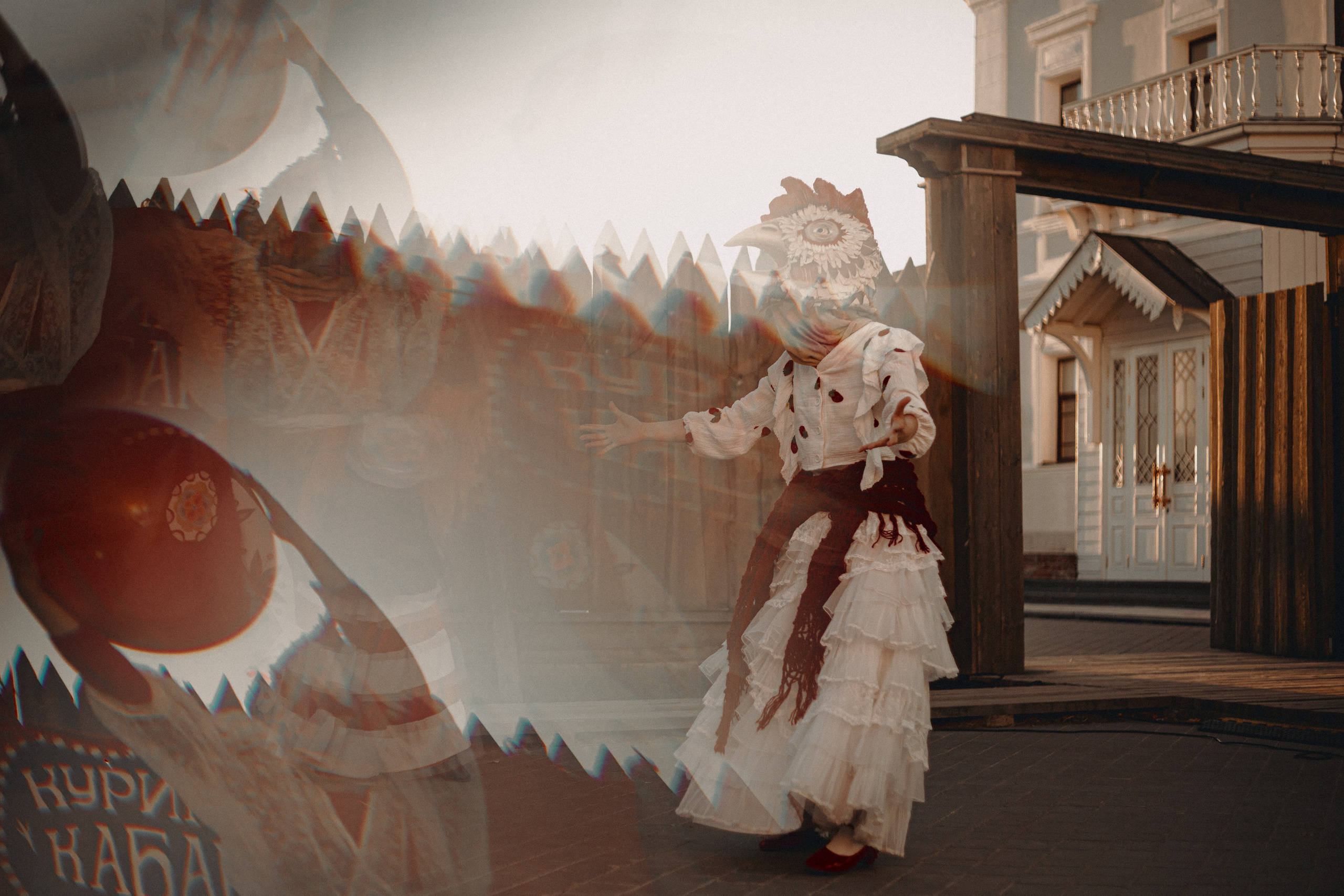 Спектакль «Куриное кабаре» от Свободного молодежного театра | Тобольск. Арт-фотограф Крис Л. в Тобольске: портрет, семейные, свадьбы