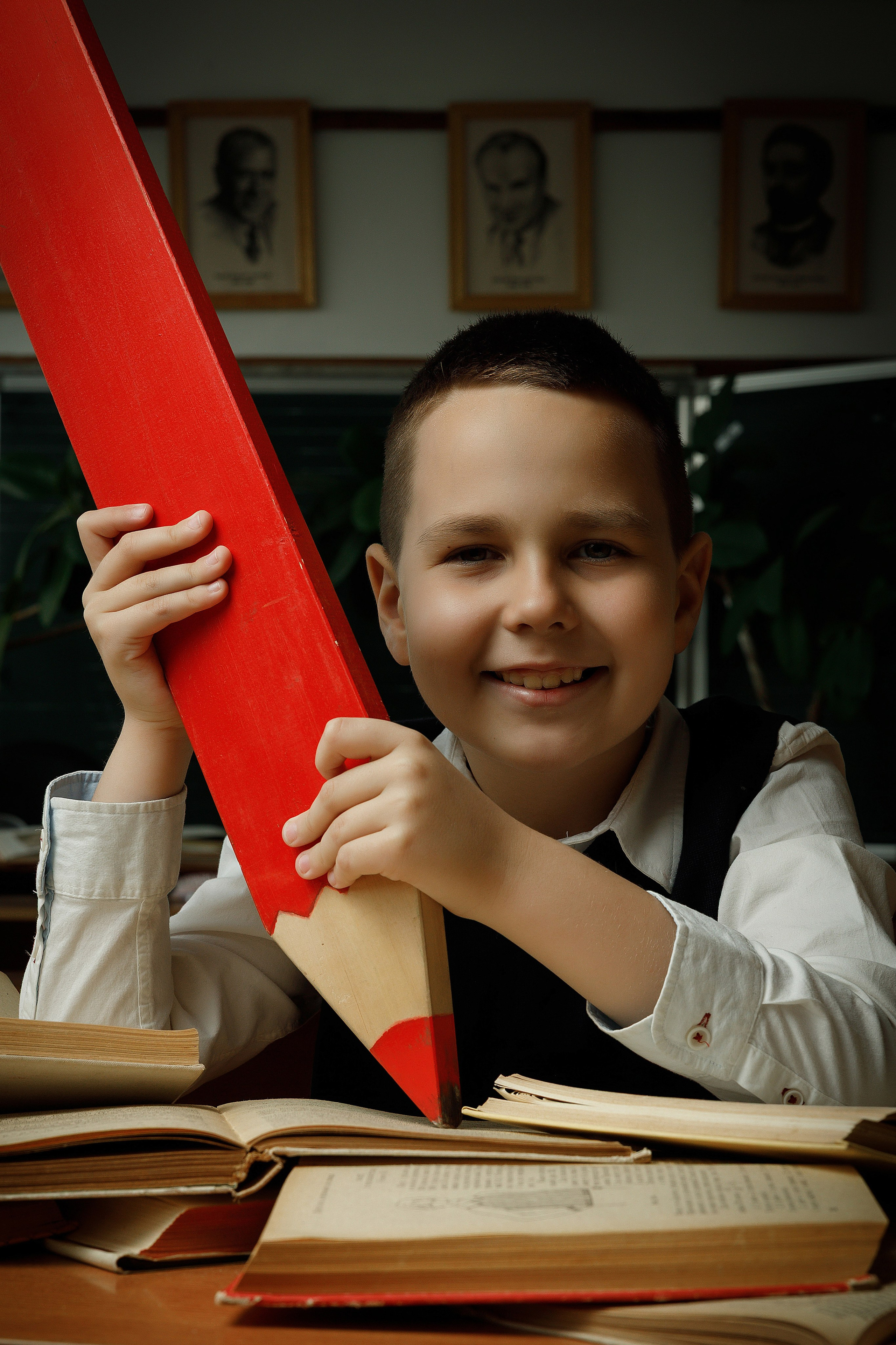 Фотосессия для 2-го класса шк 58. Photoalbum-vl.ru