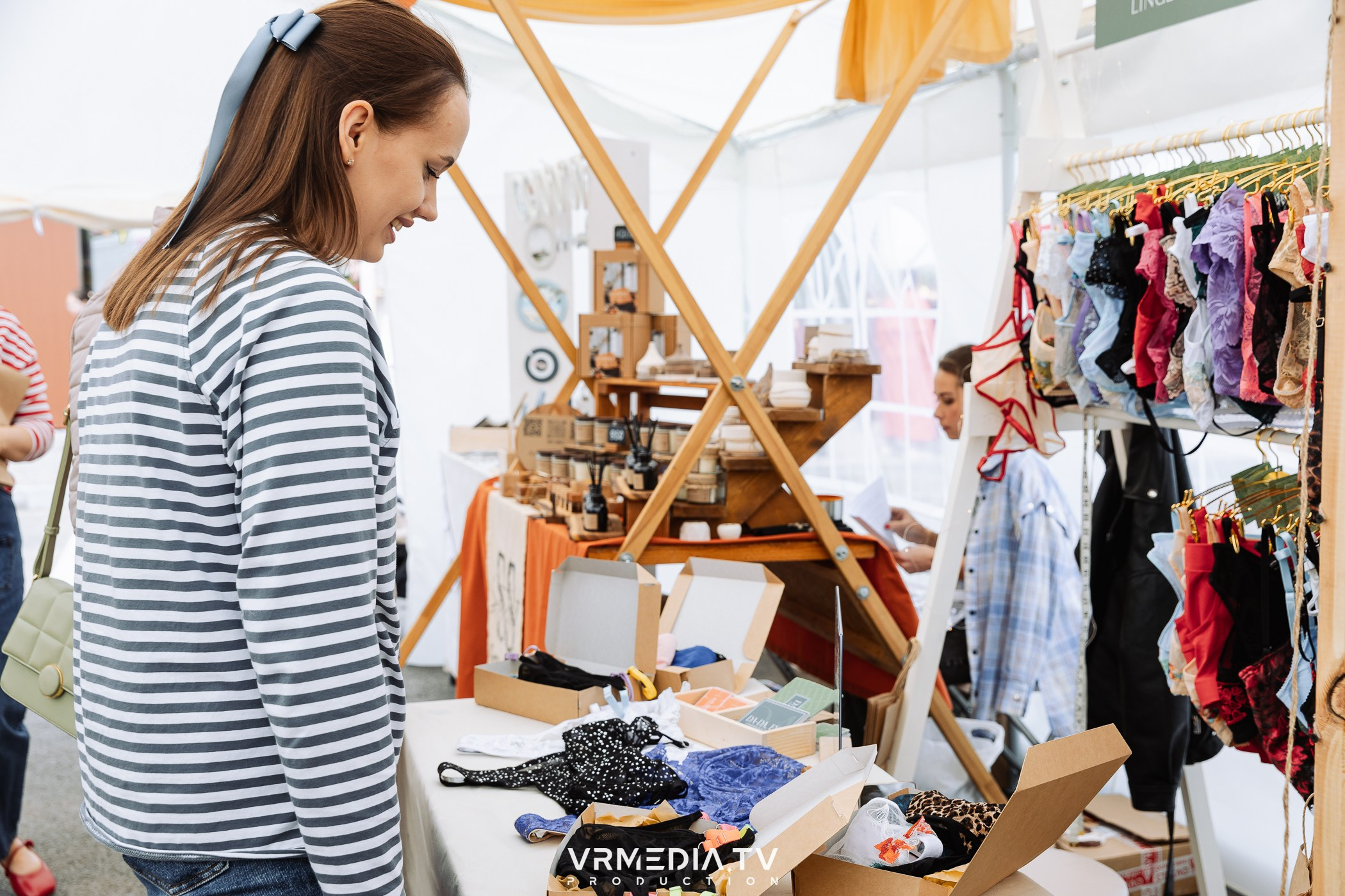 Традиционный летний базар и гараж-сейл