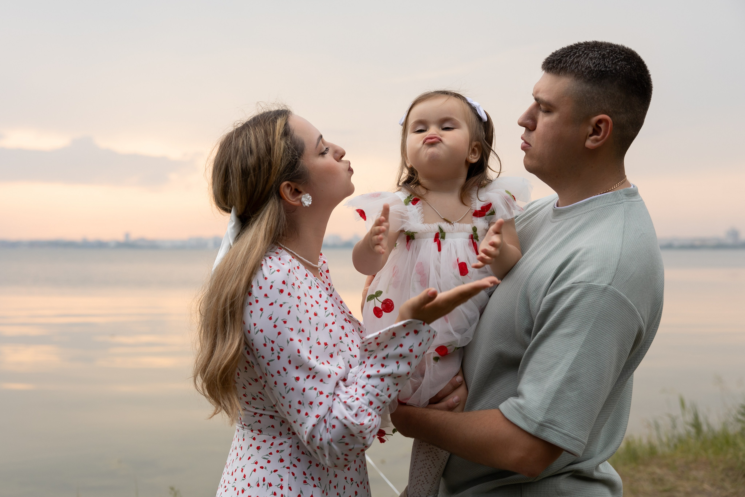 Денис, Наталья и София. Семейный и свадебный фотограф в Челябинске Мария Леонтьева
