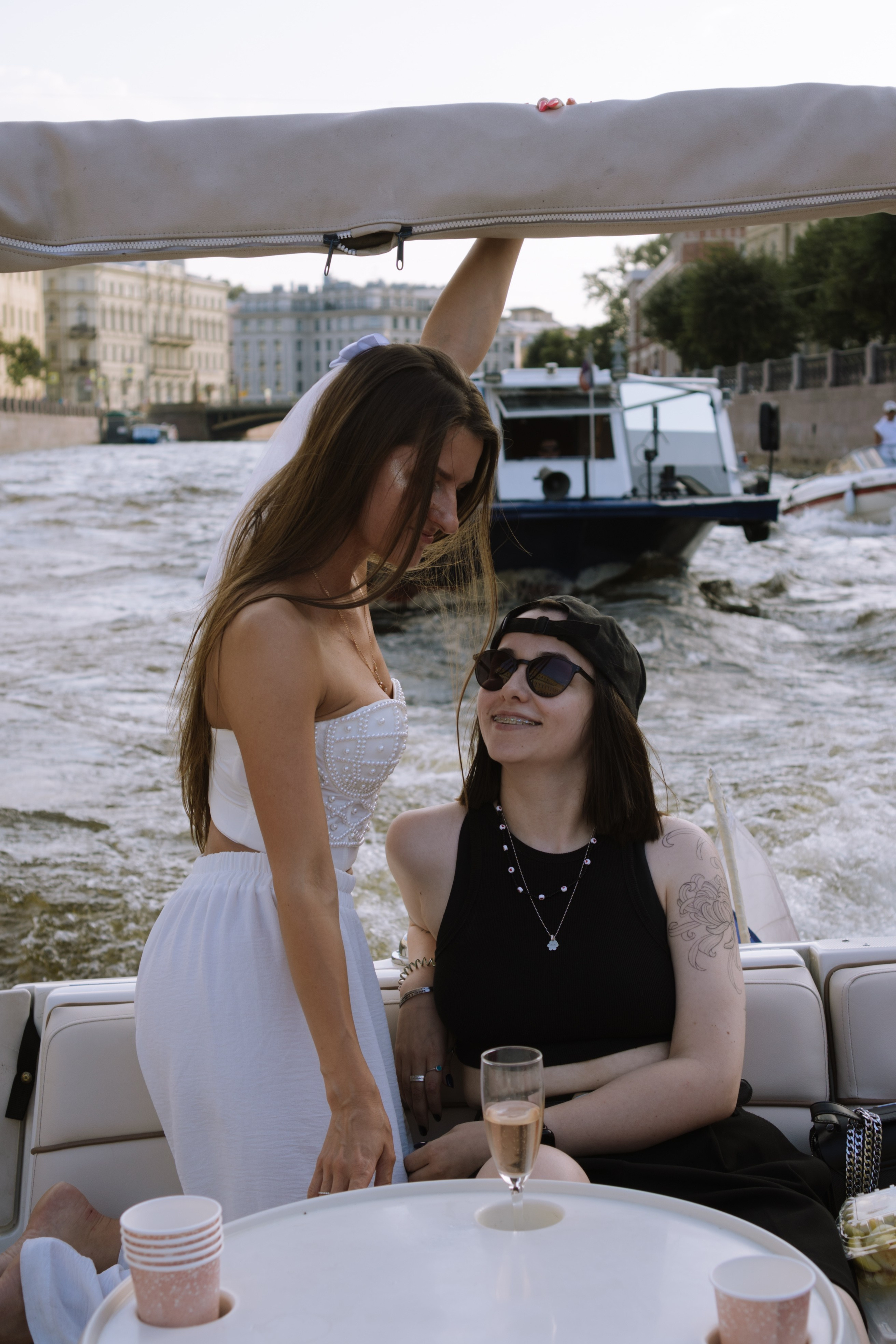 ДЕВИЧНИК НА КАТЕРЕ. Профессиональный фотограф, Санкт-Петербург — Виктория Богомолова