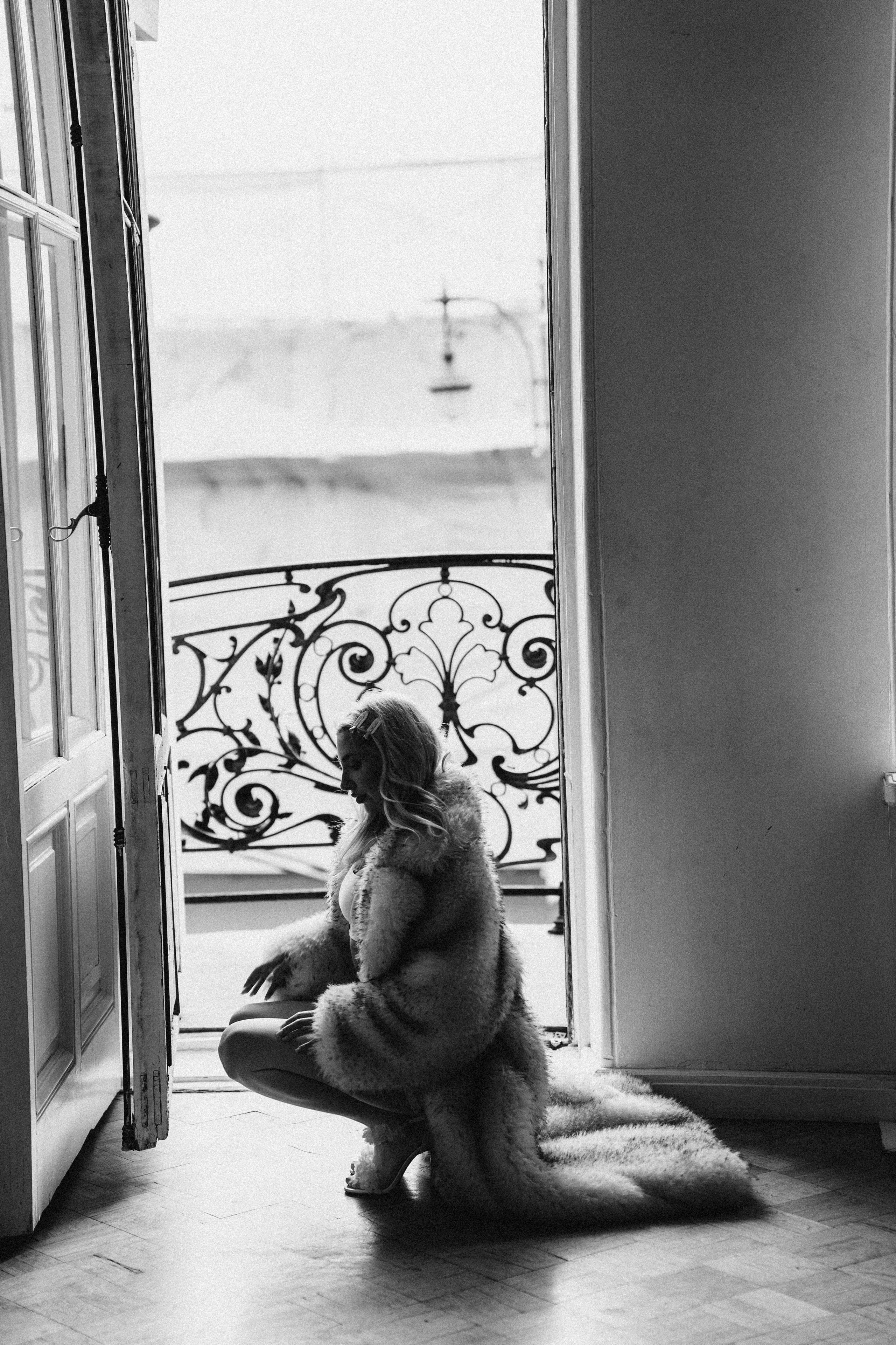 МИНИМАЛИЗМ В СТУДИИ НА ЧЕРНЫШЕВСКОЙ В СТУДИИ С БАЛКОНОМ. Профессиональный фотограф, Санкт-Петербург — Виктория Богомолова