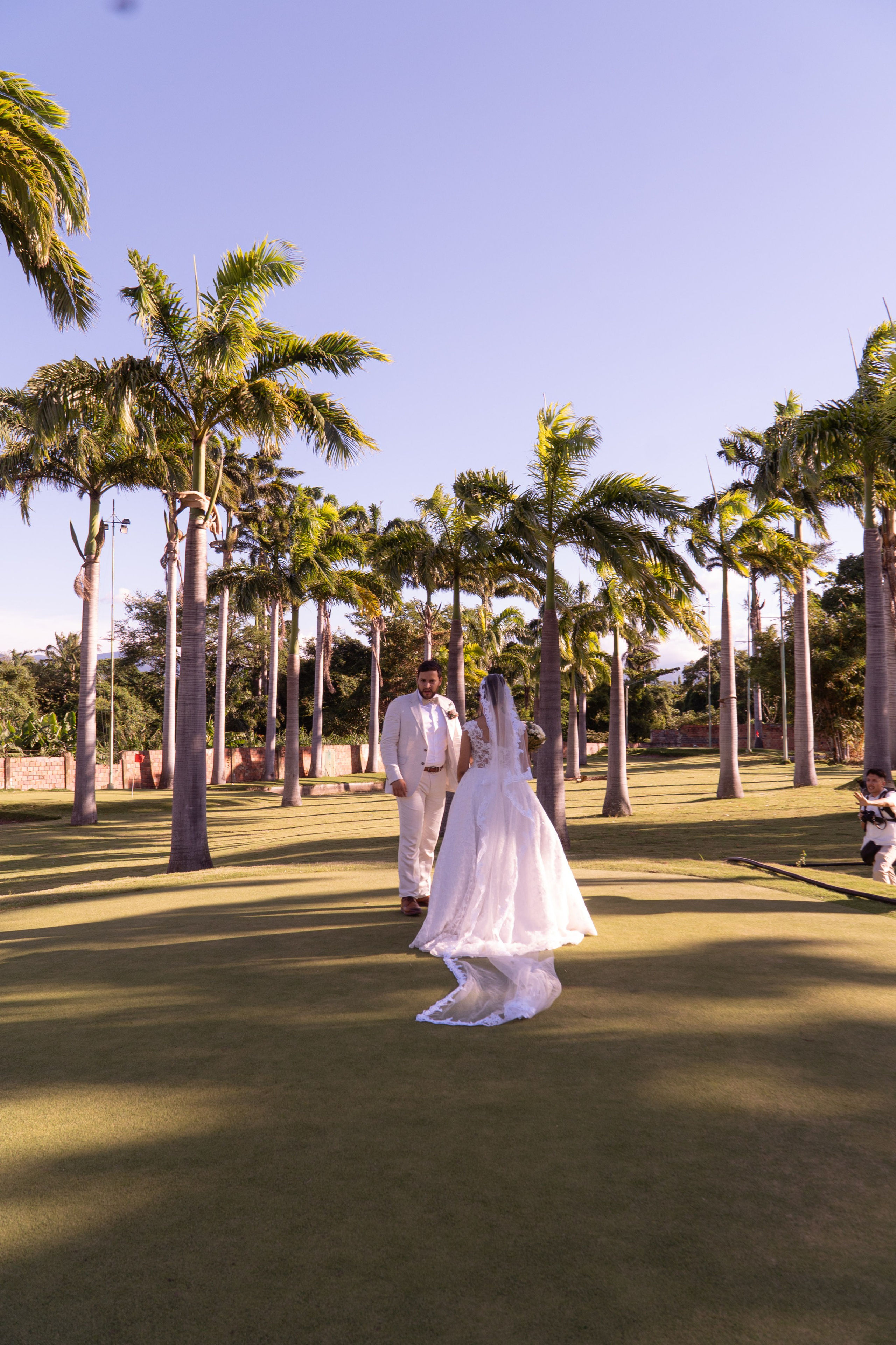 Carola & Gerson. Wedding Photographer in Barcelona and Medellin