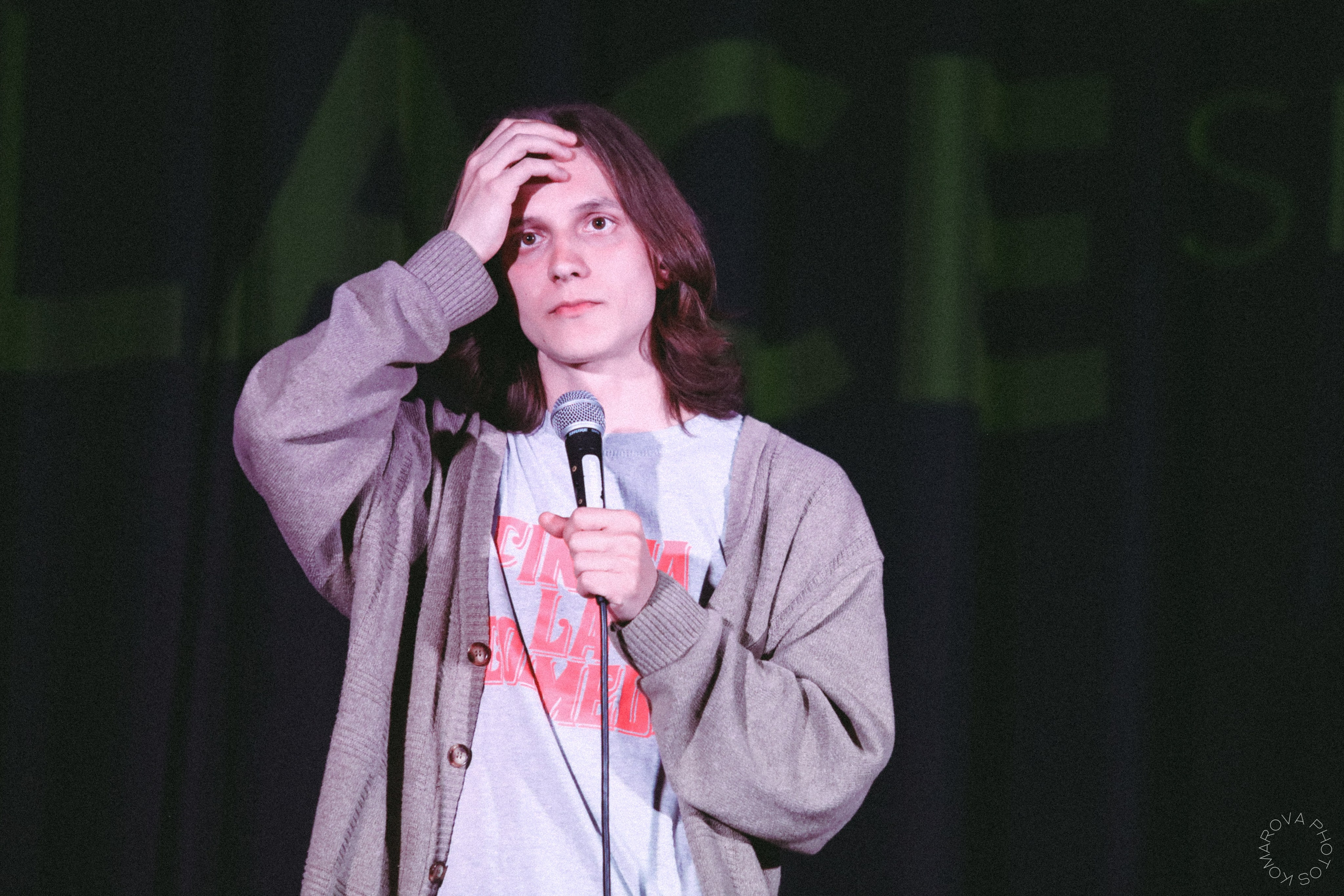 Stand up. Продавцы футболок