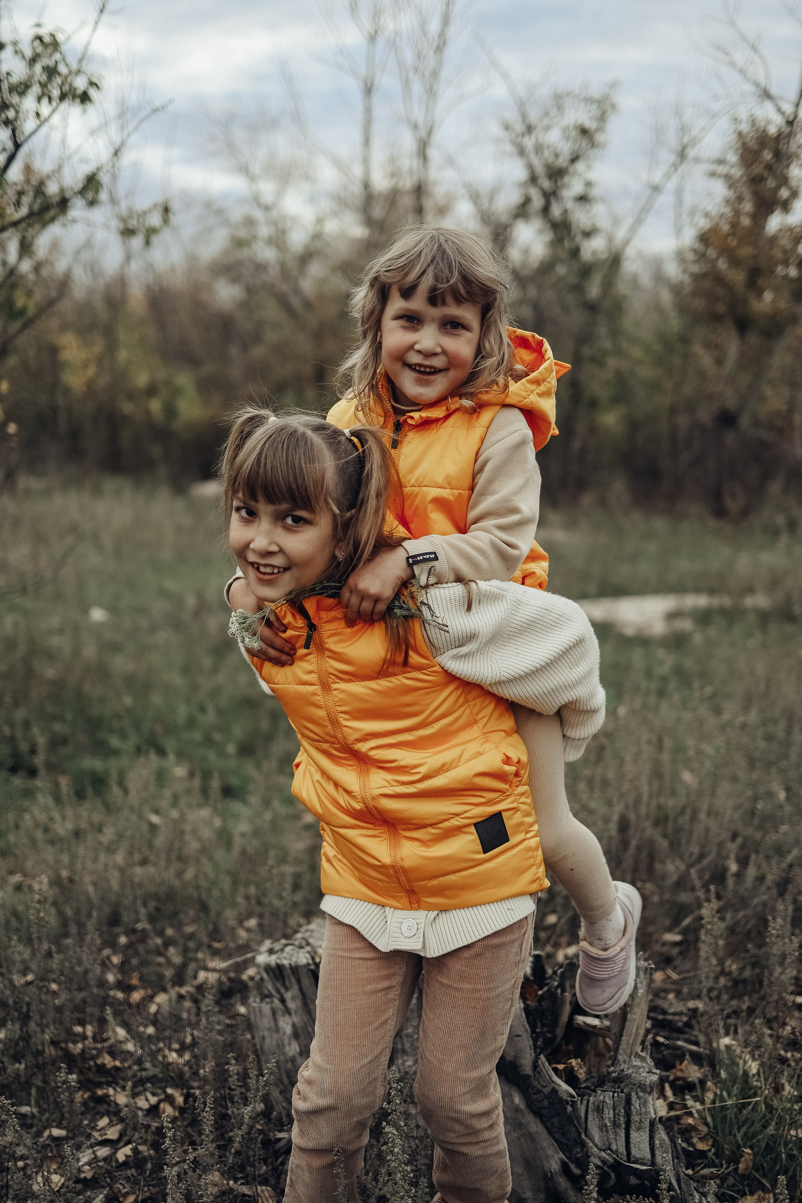 Семейная прогулочная съёмка. Фотограф в Астане Элина Багинская