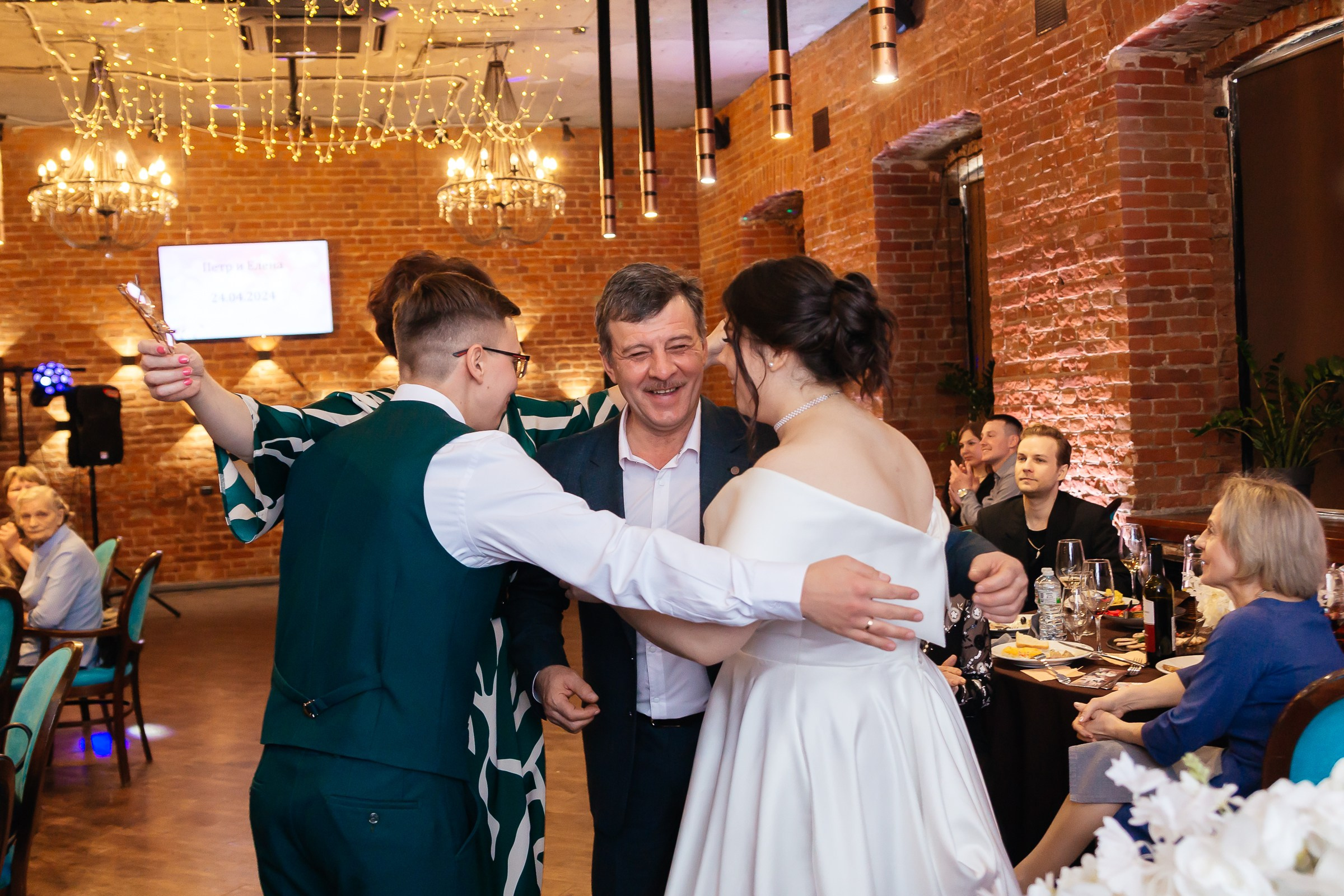 24.04.24 Петр & Елена. Свадебный и семейный фотограф в Новосибирске Дарья Кель