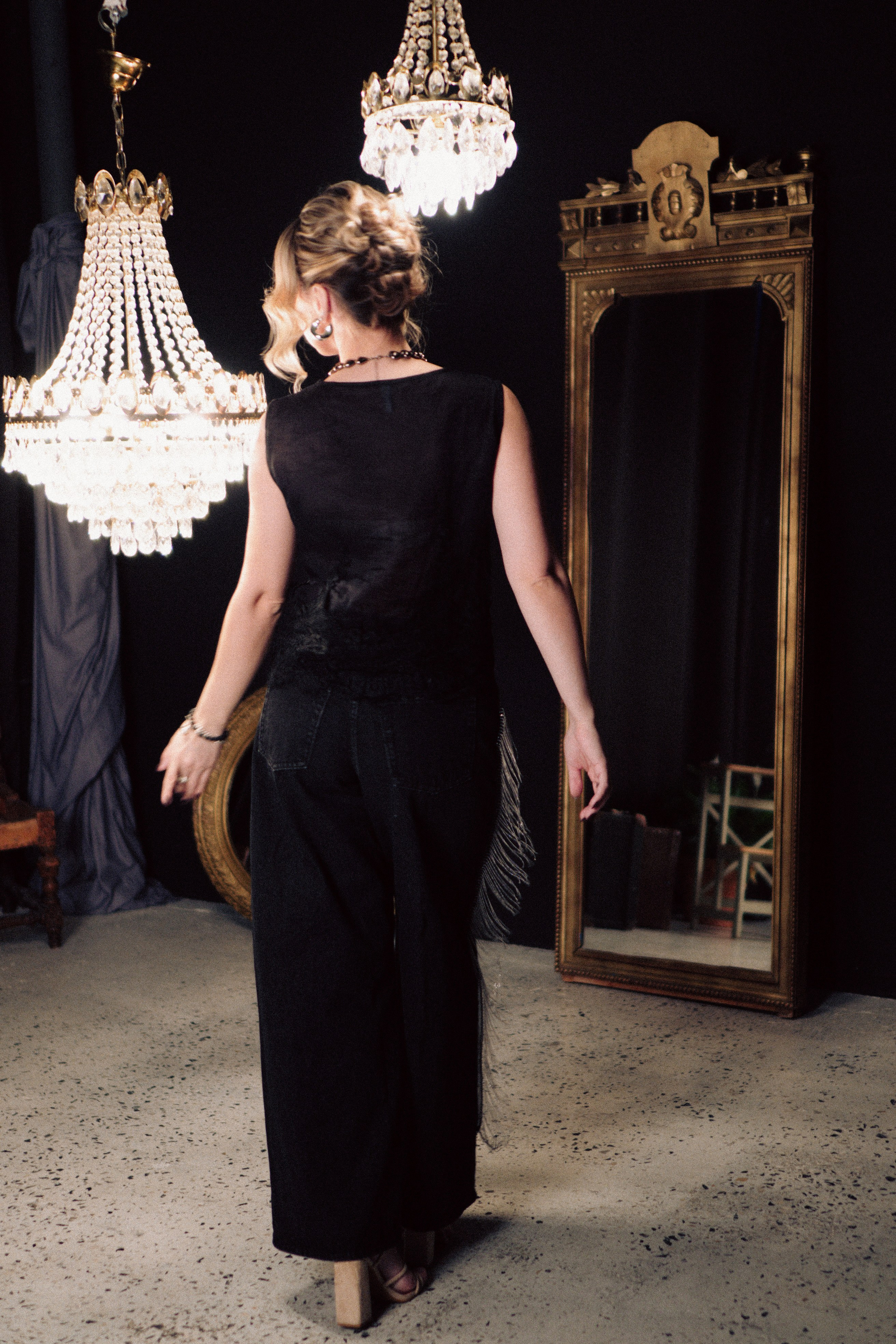 НОВОГОДНЯЯ ФОТОСЕСИИЯ В СТУДИИ ДЛЯ ДЕВУШКИ И ПРОГУЛКА ПО ЧЕРНЫШЕВСКОЙ. Профессиональный фотограф, Санкт-Петербург — Виктория Богомолова